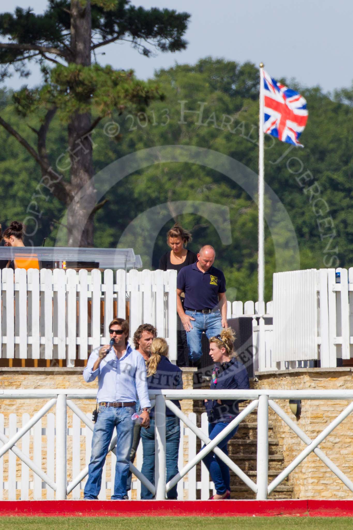 DBPC Polo in the Park 2013, Final of the Amaranther Trophy (0 Goal), Bucking Broncos vs The Inn Team.
Dallas Burston Polo Club, ,
Southam,
Warwickshire,
United Kingdom,
on 01 September 2013 at 11:44, image #129
