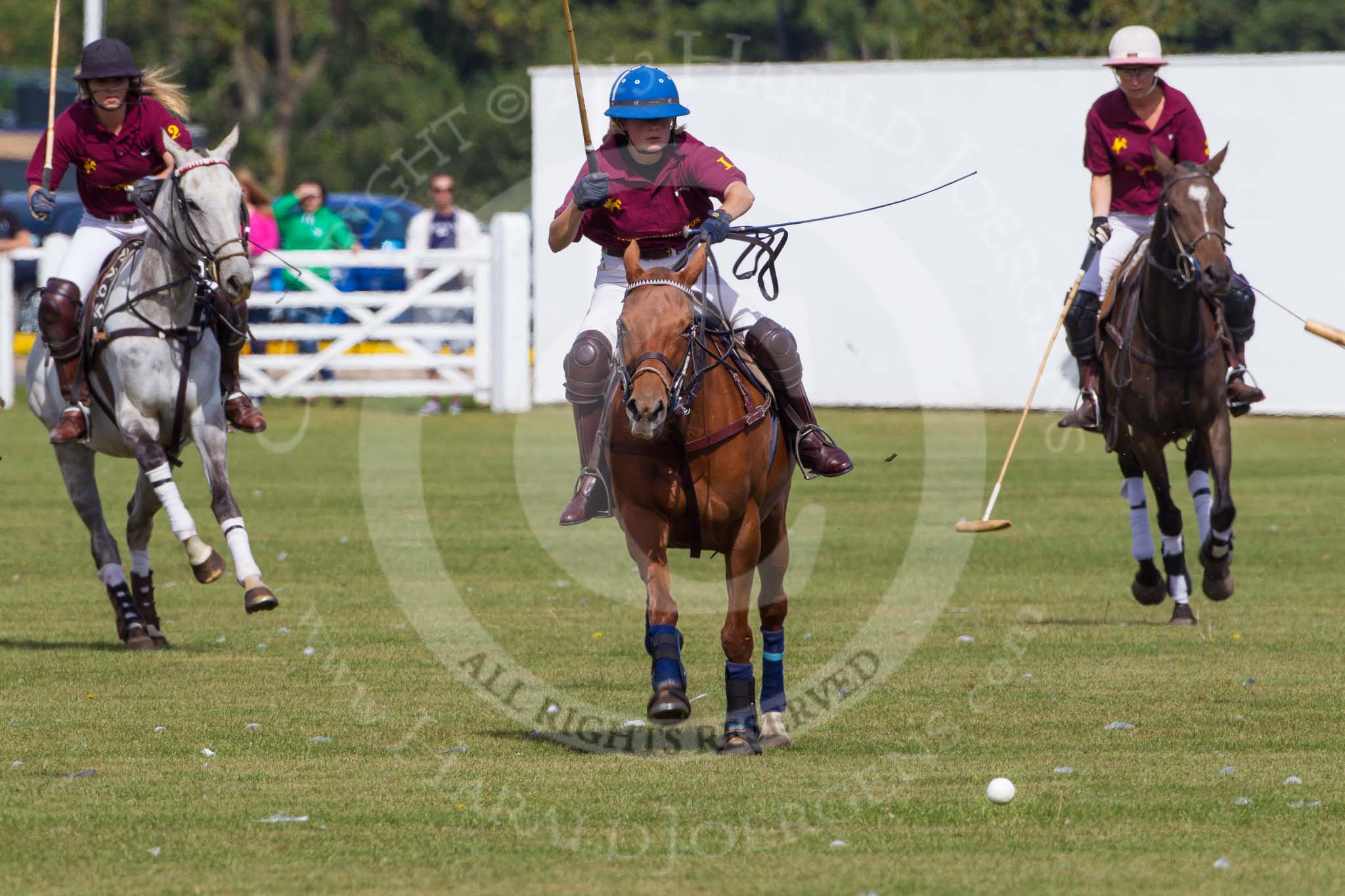 DBPC Polo in the Park 2013, Final of the Amaranther Trophy (0 Goal), Bucking Broncos vs The Inn Team.
Dallas Burston Polo Club, ,
Southam,
Warwickshire,
United Kingdom,
on 01 September 2013 at 11:52, image #132