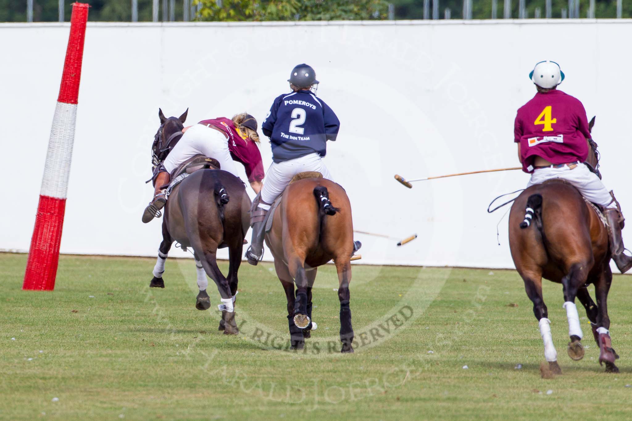 DBPC Polo in the Park 2013, Final of the Amaranther Trophy (0 Goal), Bucking Broncos vs The Inn Team.
Dallas Burston Polo Club, ,
Southam,
Warwickshire,
United Kingdom,
on 01 September 2013 at 12:07, image #157
