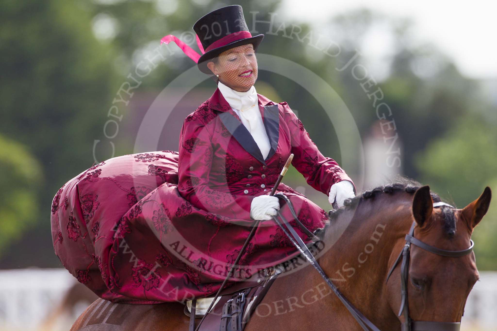 DBPC Polo in the Park 2013, side saddle riding demonstration by the The Side Saddle Association..
Dallas Burston Polo Club, ,
Southam,
Warwickshire,
United Kingdom,
on 01 September 2013 at 13:02, image #288