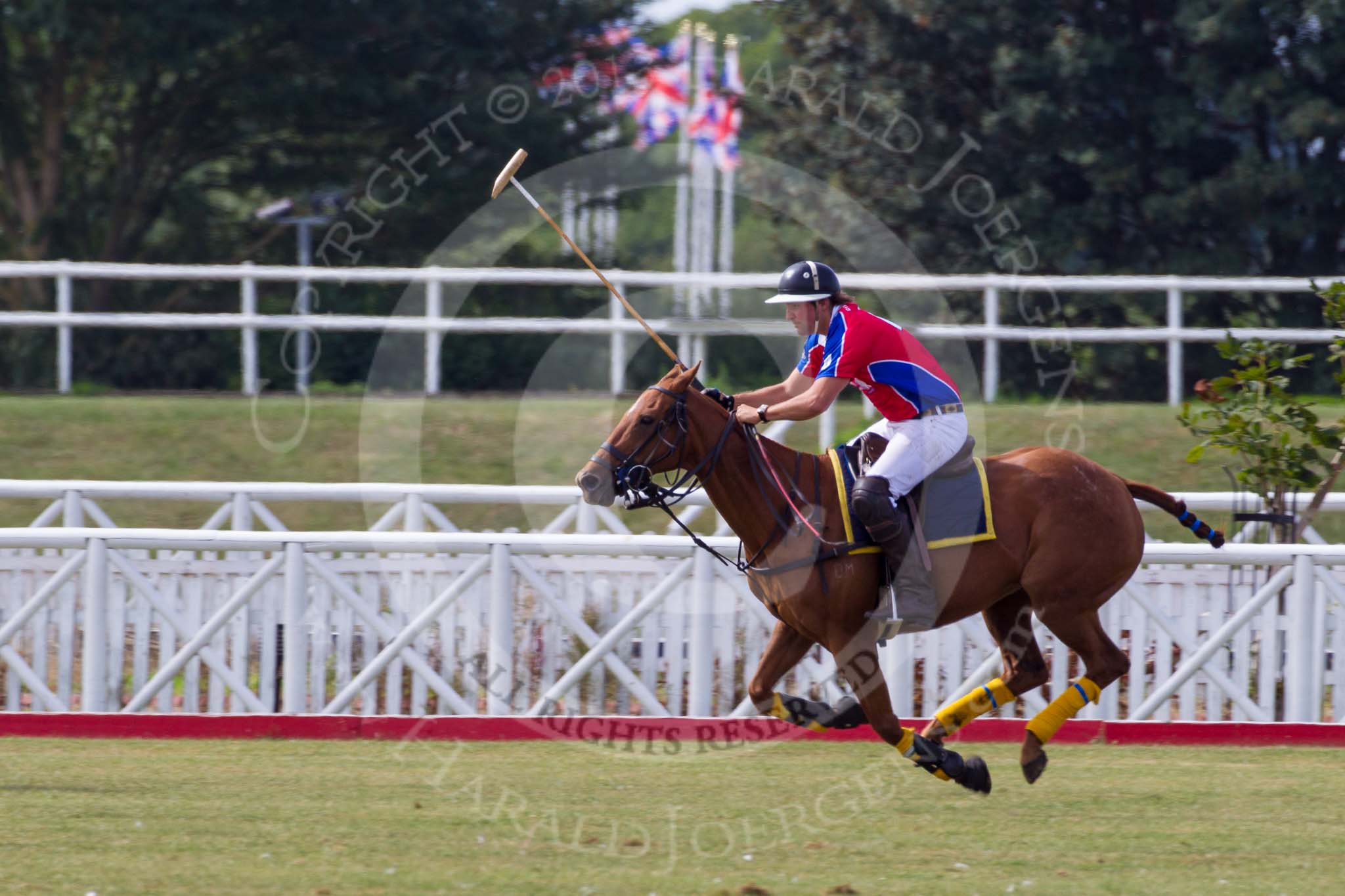 DBPC Polo in the Park 2013.
Dallas Burston Polo Club, ,
Southam,
Warwickshire,
United Kingdom,
on 01 September 2013 at 14:19, image #390