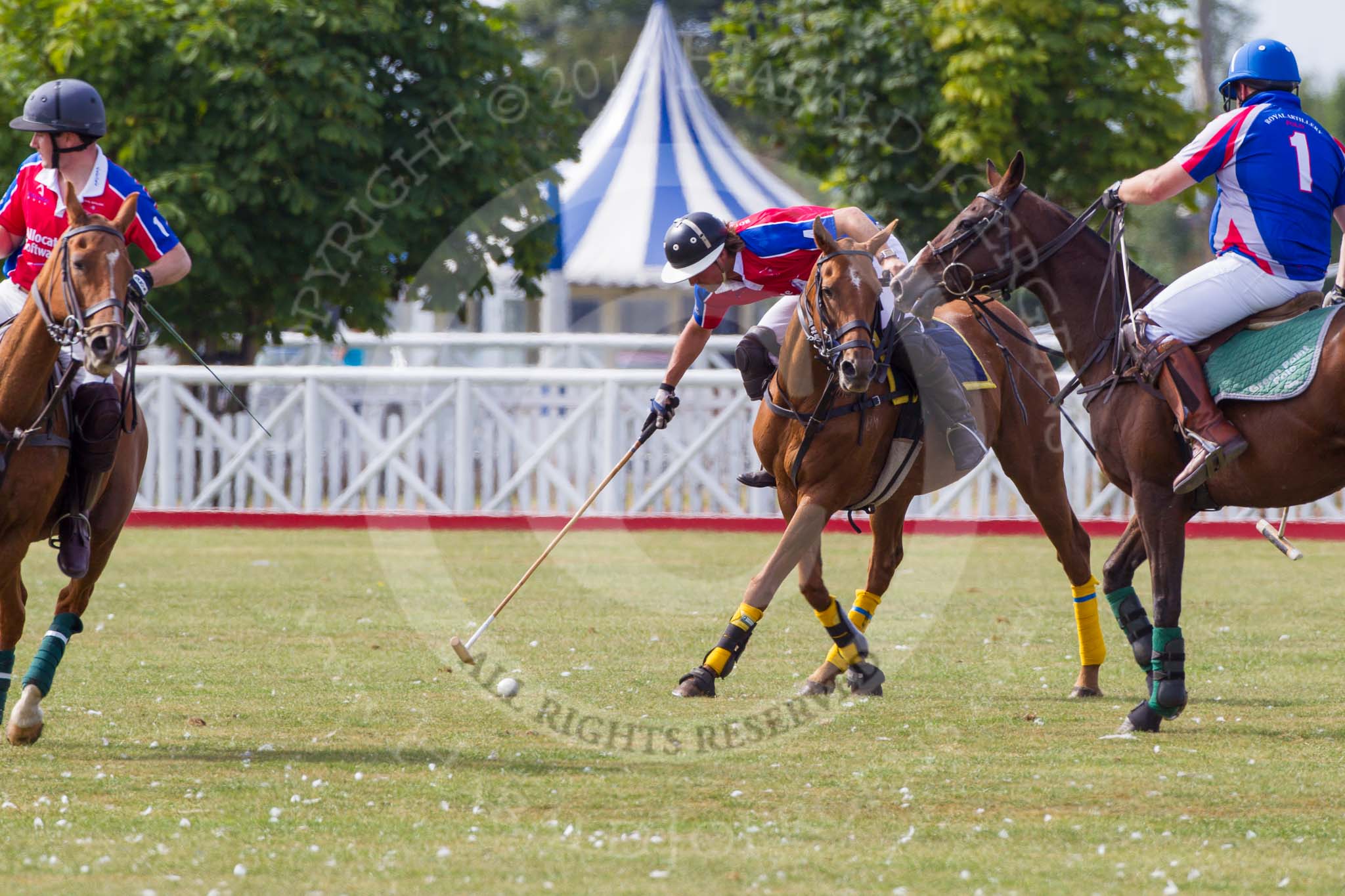 DBPC Polo in the Park 2013.
Dallas Burston Polo Club, ,
Southam,
Warwickshire,
United Kingdom,
on 01 September 2013 at 14:22, image #396