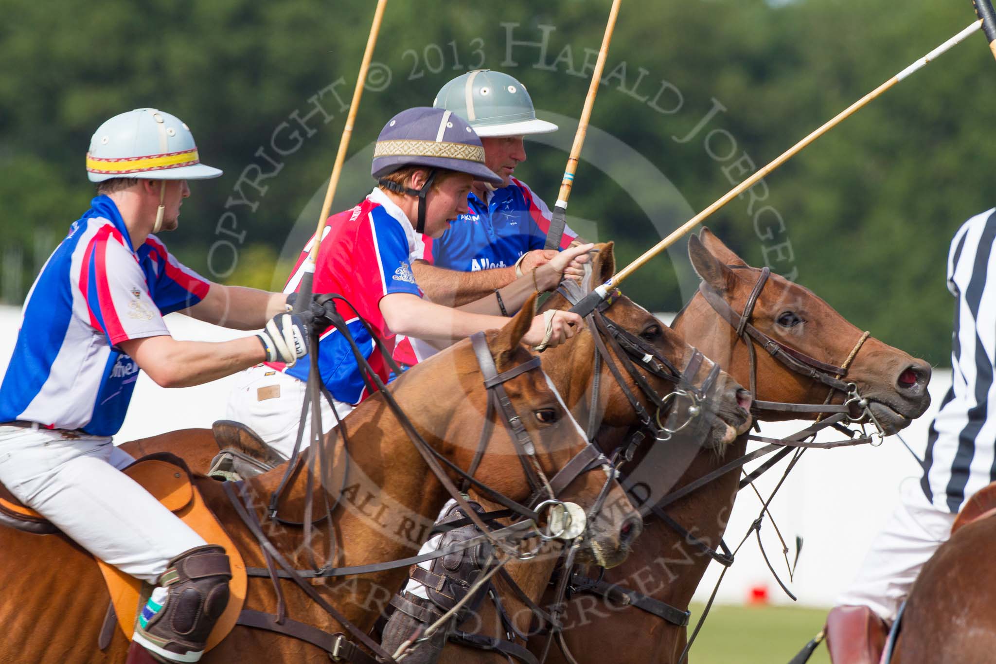 DBPC Polo in the Park 2013.
Dallas Burston Polo Club, ,
Southam,
Warwickshire,
United Kingdom,
on 01 September 2013 at 14:32, image #404