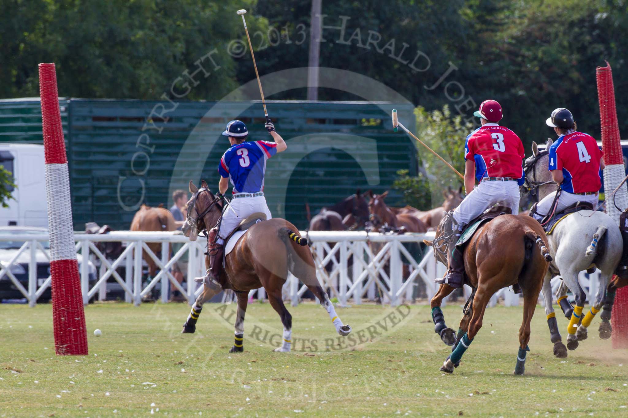 DBPC Polo in the Park 2013.
Dallas Burston Polo Club, ,
Southam,
Warwickshire,
United Kingdom,
on 01 September 2013 at 14:37, image #412