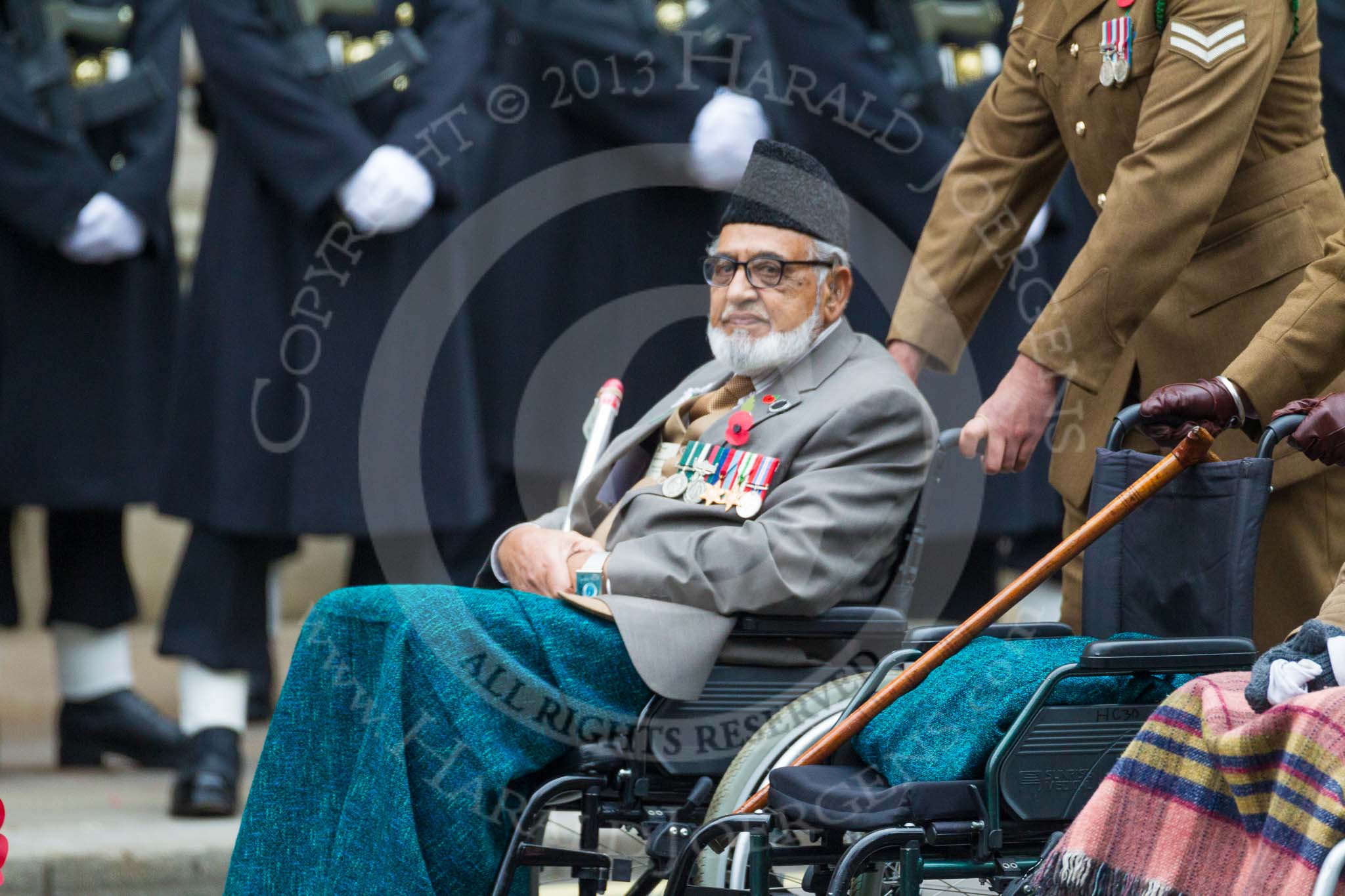 Remembrance Sunday at the Cenotaph 2015: Group D28, Undivided Indian Army Ex Servicemen Association.
Cenotaph, Whitehall, London SW1,
London,
Greater London,
United Kingdom,
on 08 November 2015 at 11:56, image #746