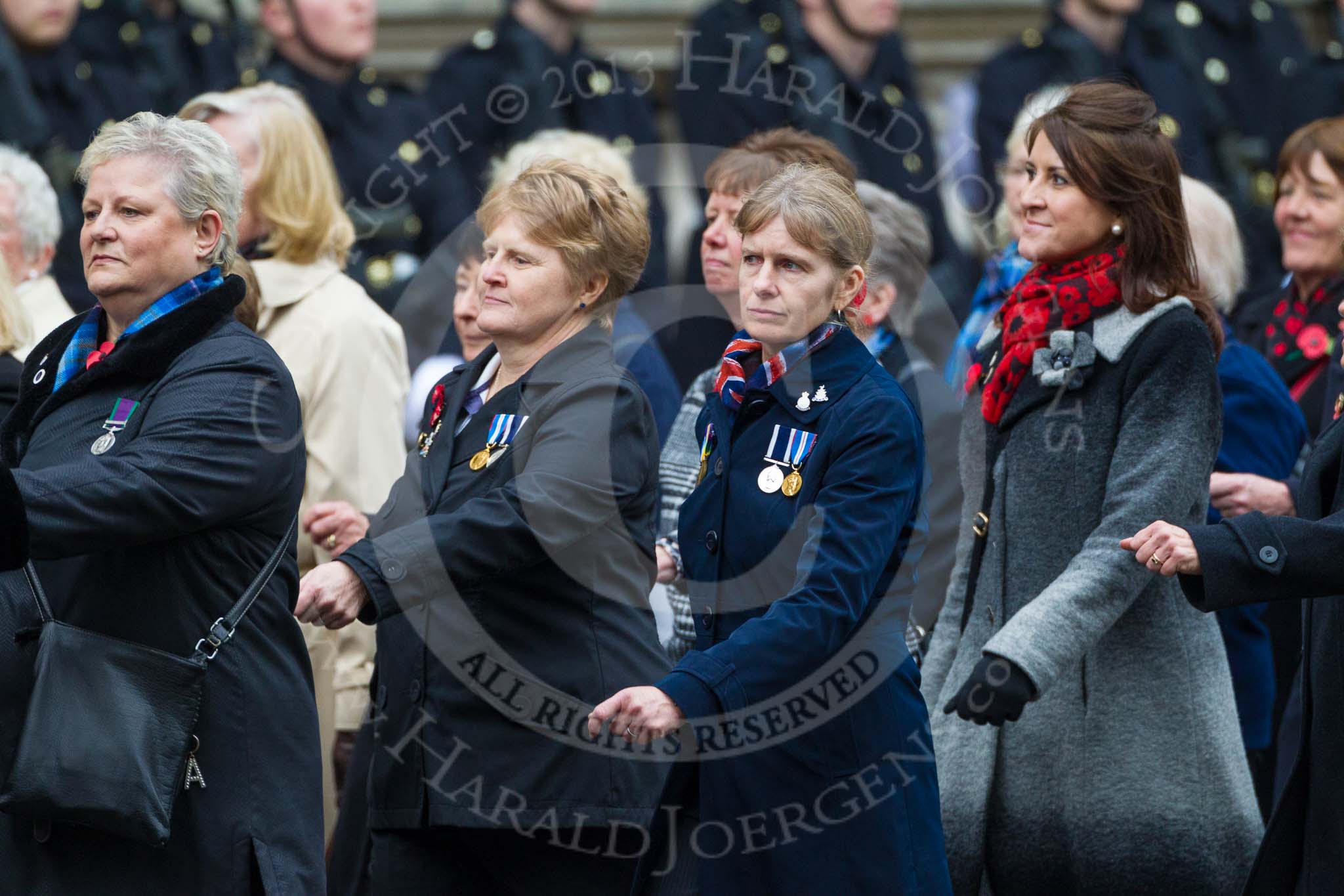 Remembrance Sunday at the Cenotaph 2015: Group E18, Association of WRENS.
Cenotaph, Whitehall, London SW1,
London,
Greater London,
United Kingdom,
on 08 November 2015 at 12:01, image #901