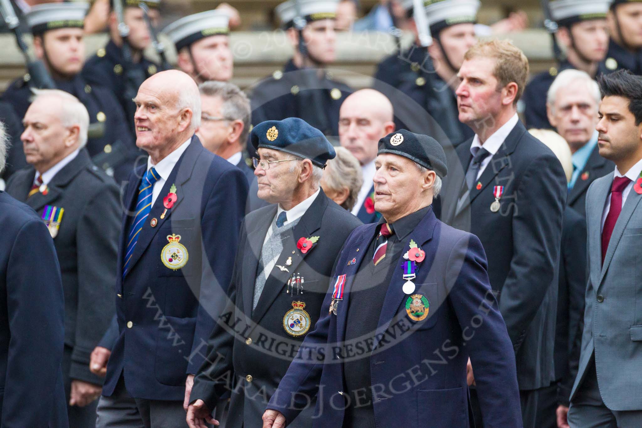 Remembrance Sunday at the Cenotaph 2015: Group F16, National Gulf Veterans & Families Association.
Cenotaph, Whitehall, London SW1,
London,
Greater London,
United Kingdom,
on 08 November 2015 at 12:06, image #1089