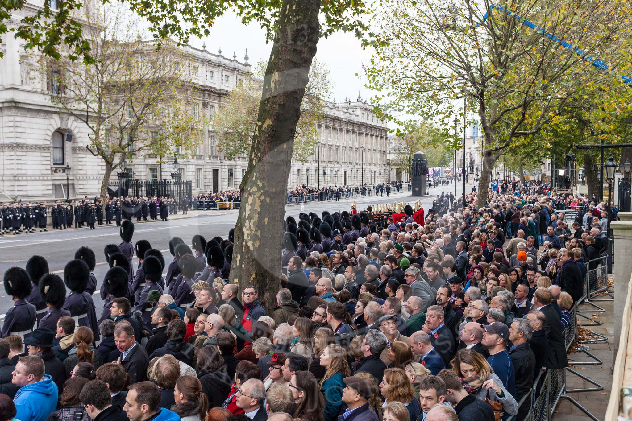 Remembrance Sunday at the Cenotaph 2015: The crowds on Whitehall after the end of the March Past.
Cenotaph, Whitehall, London SW1,
London,
Greater London,
United Kingdom,
on 08 November 2015 at 12:22, image #1769