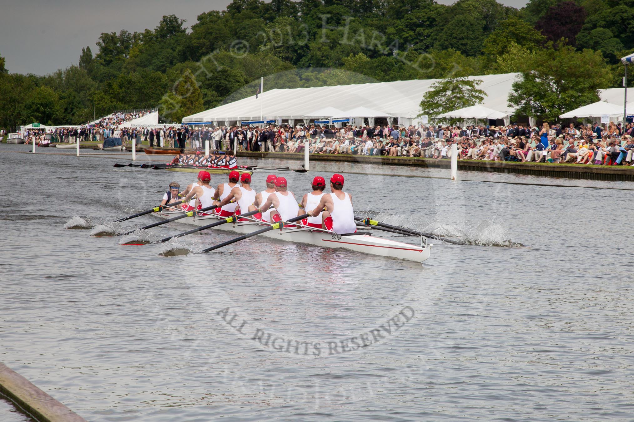 Henley Royal Regatta 2012 (Thursday): Race 41, Princess Elizabeth Challenge Cup:  Radley College (147, Bucks) v Bedford Modern School (124, Berks).
River Thames beteen Henley-on-Thames and Remenham/Temple Island ,
Henley-on-Thames,
Oxfordshire,
United Kingdom,
on 28 June 2012 at 14:38, image #293