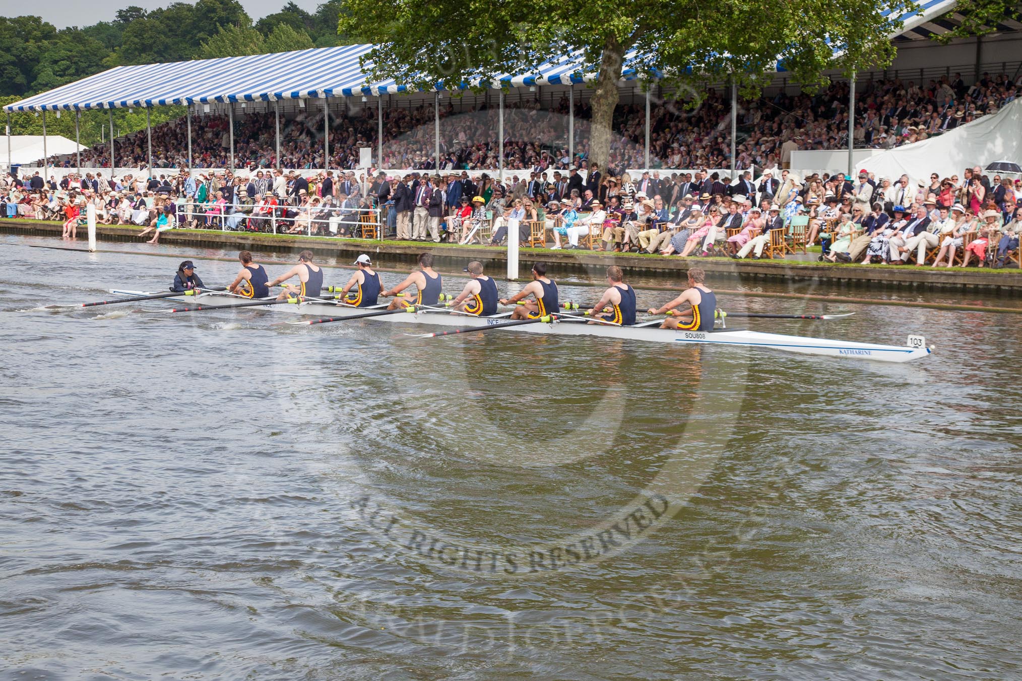 Henley Royal Regatta 2012 (Thursday): Race 46, Temple Challenge Cup:  Harvard University 'B' (77, Bucks) v Southampton University (103, Berks).
River Thames beteen Henley-on-Thames and Remenham/Temple Island ,
Henley-on-Thames,
Oxfordshire,
United Kingdom,
on 28 June 2012 at 15:06, image #334