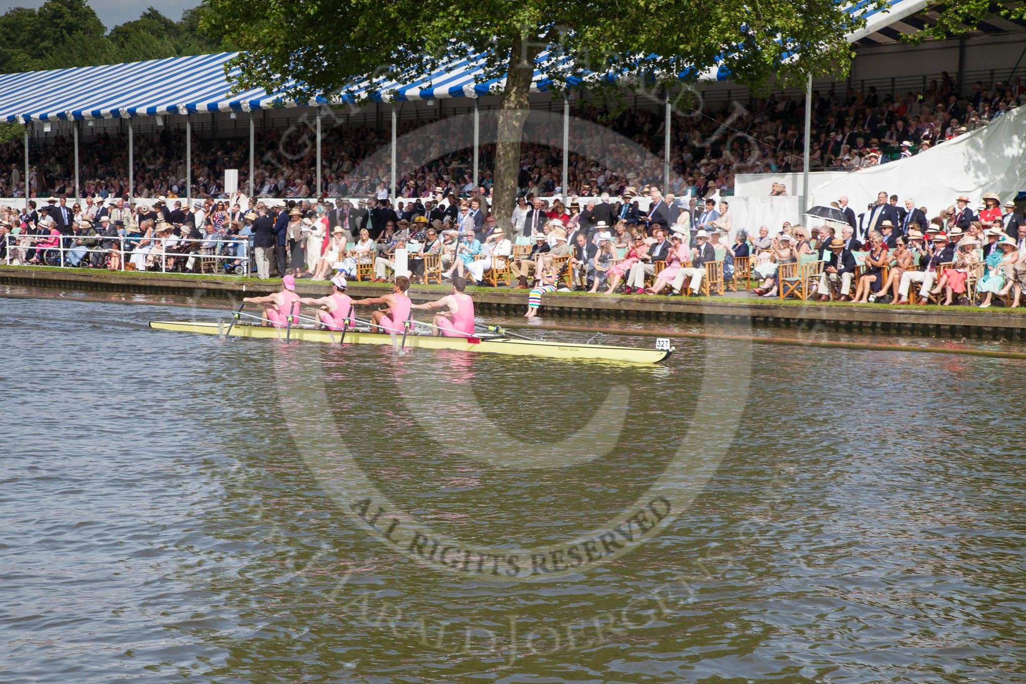 Photo 1206281554165D28862HaraldJoergens Henley Royal Regatta 2012 (Thursday): Race 54, Fawley Challenge Cup: Melbourne Grammar School, Australia (308, Bucks) v Westminster School (327, Berks).
River Thames beteen Henley-on-Thames and Remenham/Temple Island ,
Henley-on-Thames,
Oxfordshire,
United Kingdom,
on 28 June 2012 at 15:53, image #392