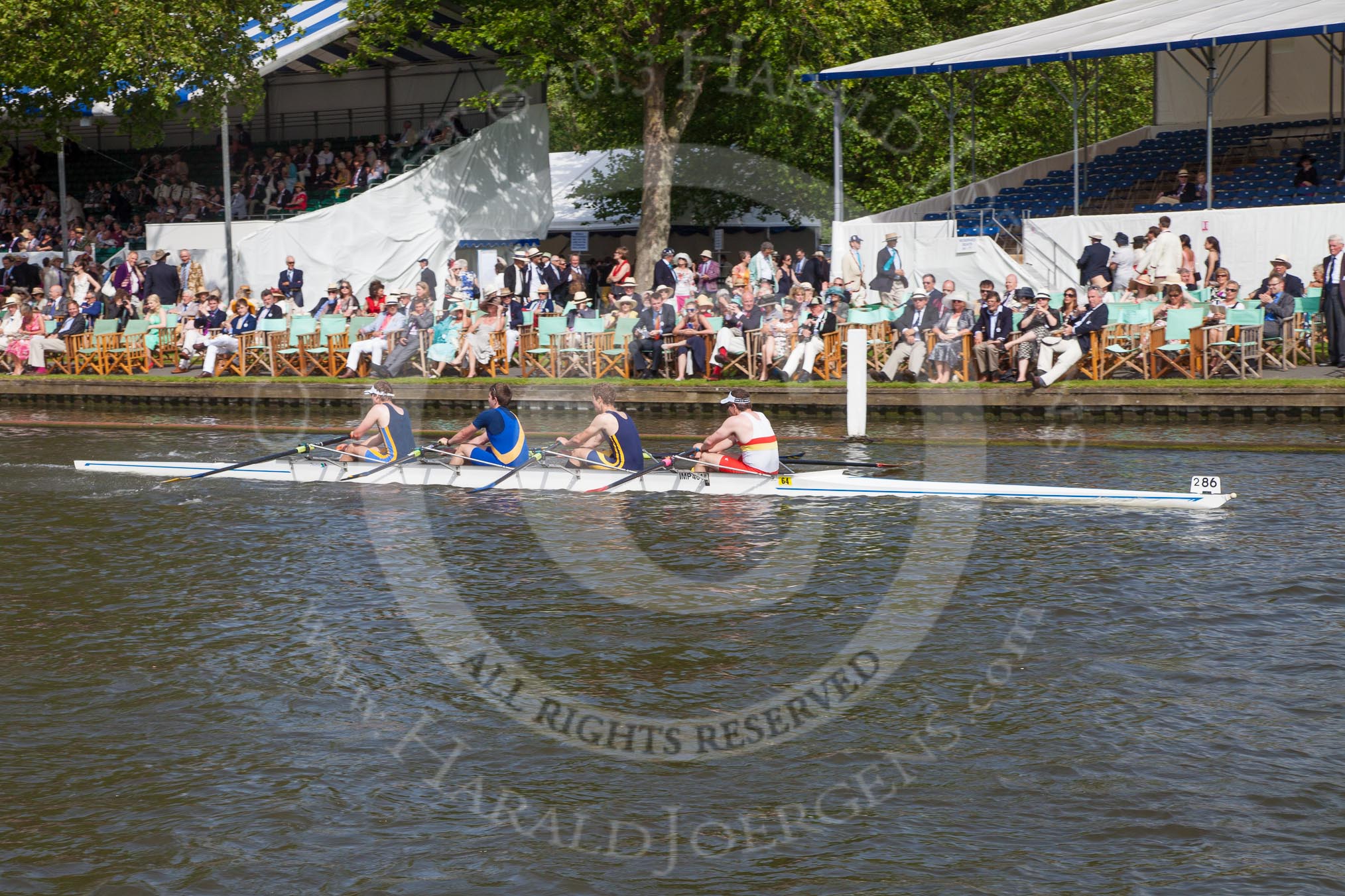 Henley Royal Regatta 2012 (Thursday): Race 59, Prince of Wales Challenge Cup:  Durham University and University of London (270, Bucks) v The Tideway Scullers' School and Stowe School (286, Berks).
River Thames beteen Henley-on-Thames and Remenham/Temple Island ,
Henley-on-Thames,
Oxfordshire,
United Kingdom,
on 28 June 2012 at 16:21, image #429