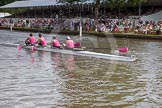 Henley Royal Regatta 2012 (Thursday): Race 33, Wyfold Challenge Cup:  Griffen Boat Club (218, Bucks) v Nottingham Rowing Club 'A'.  (231, Berks).
River Thames beteen Henley-on-Thames and Remenham/Temple Island ,
Henley-on-Thames,
Oxfordshire,
United Kingdom,
on 28 June 2012 at 12:16, image #236