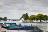 Henley Royal Regatta 2013 (Monday): The HRR race track seen from the eastern (Oxfordshire) side of the River Thames..
River Thames between Henley and Temple Island,
Henley-on-Thames,
Berkshire,
United Kingdom,
on 01 July 2013 at 14:12, image #5