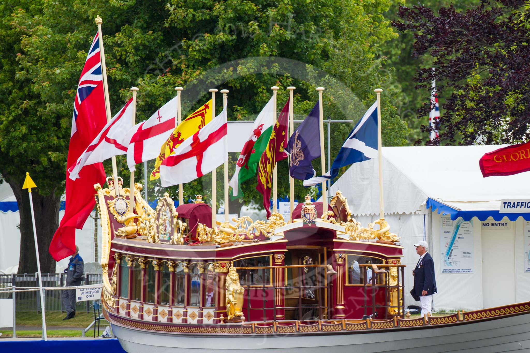 Henley Royal Regatta 2013, Thursday.
River Thames between Henley and Temple Island,
Henley-on-Thames,
Berkshire,
United Kingdom,
on 04 July 2013 at 09:00, image #7