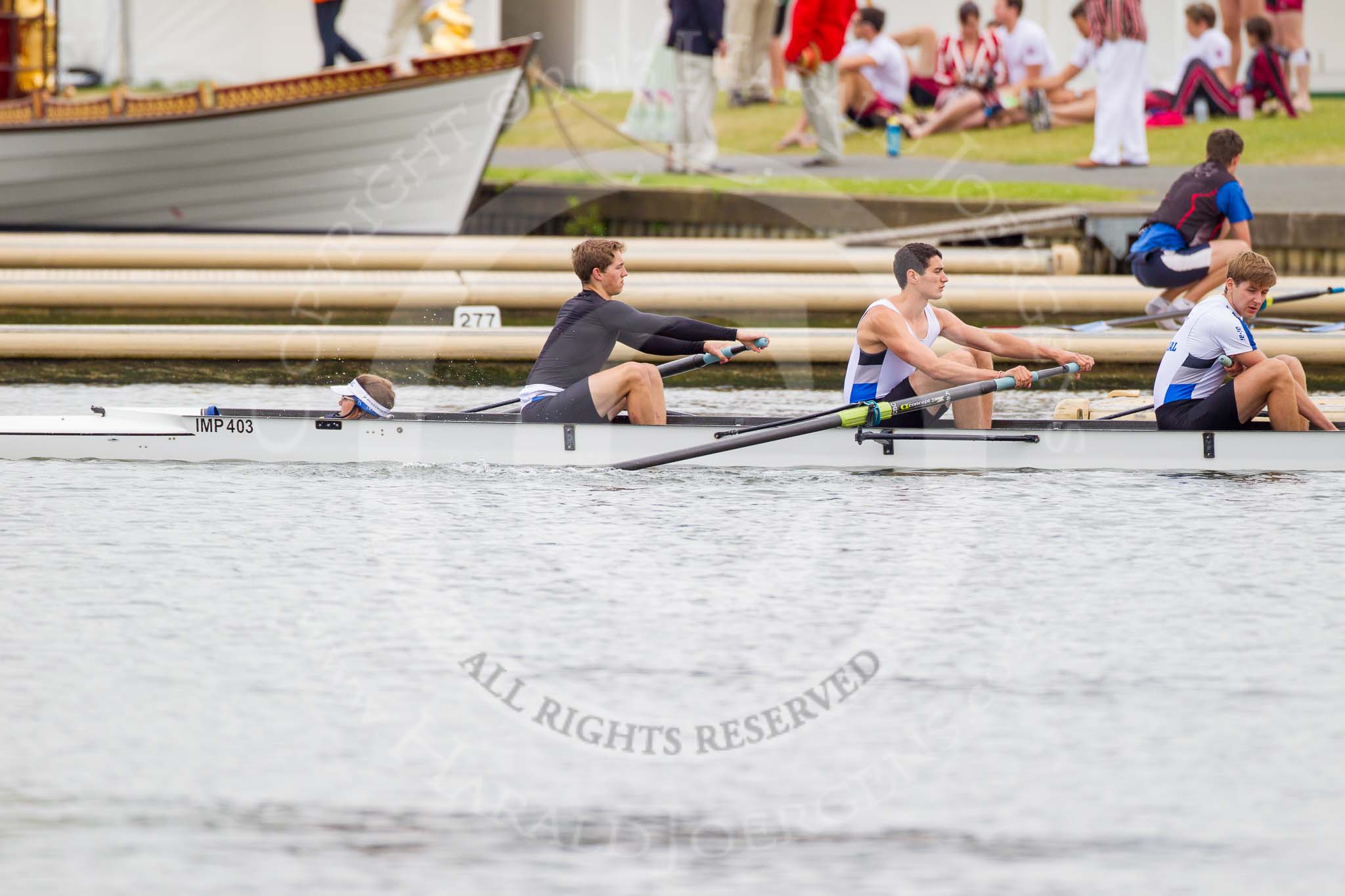 Henley Royal Regatta 2013, Thursday.
River Thames between Henley and Temple Island,
Henley-on-Thames,
Berkshire,
United Kingdom,
on 04 July 2013 at 09:04, image #13