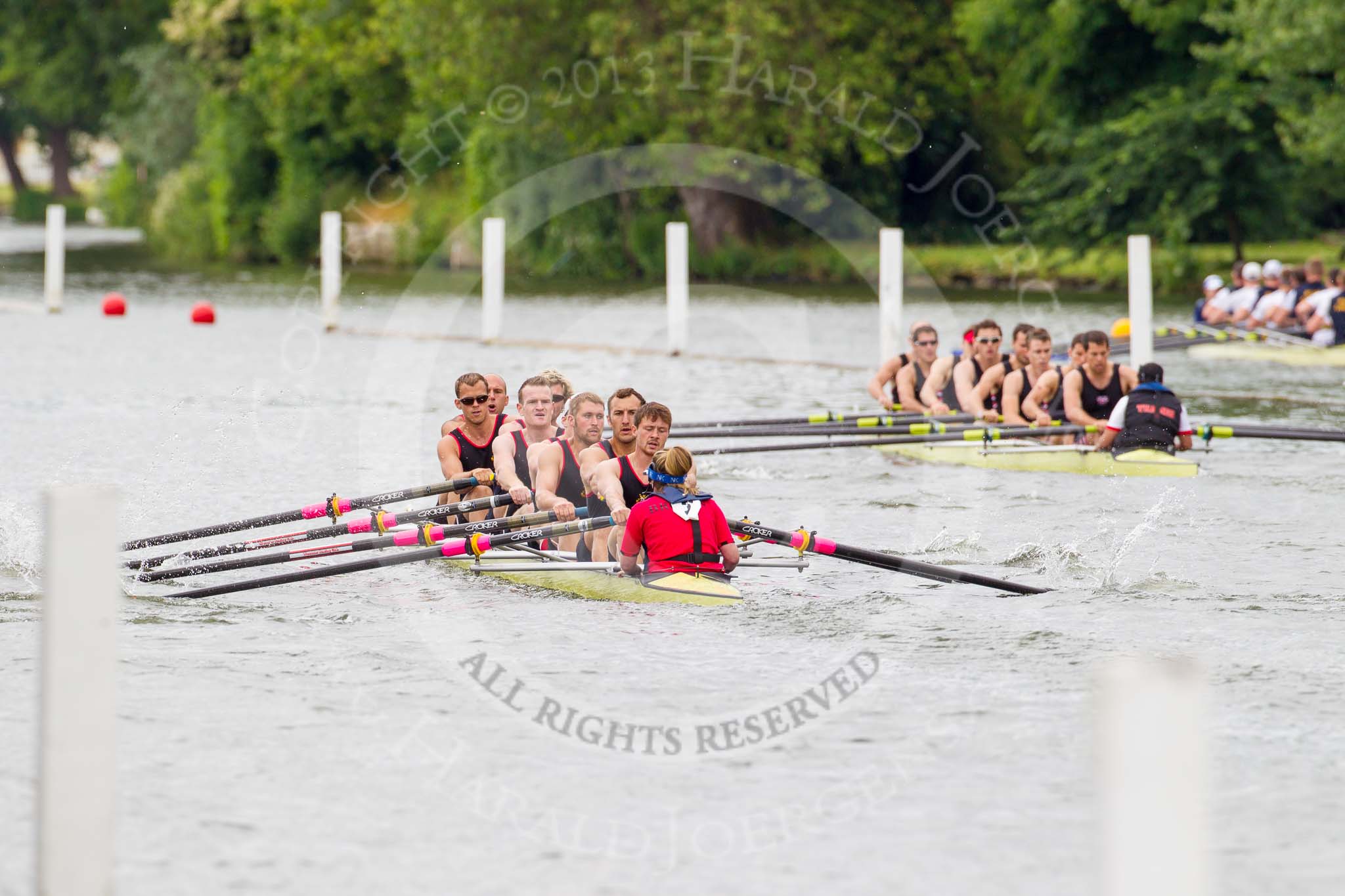 Henley Royal Regatta 2013, Thursday.
River Thames between Henley and Temple Island,
Henley-on-Thames,
Berkshire,
United Kingdom,
on 04 July 2013 at 11:02, image #128