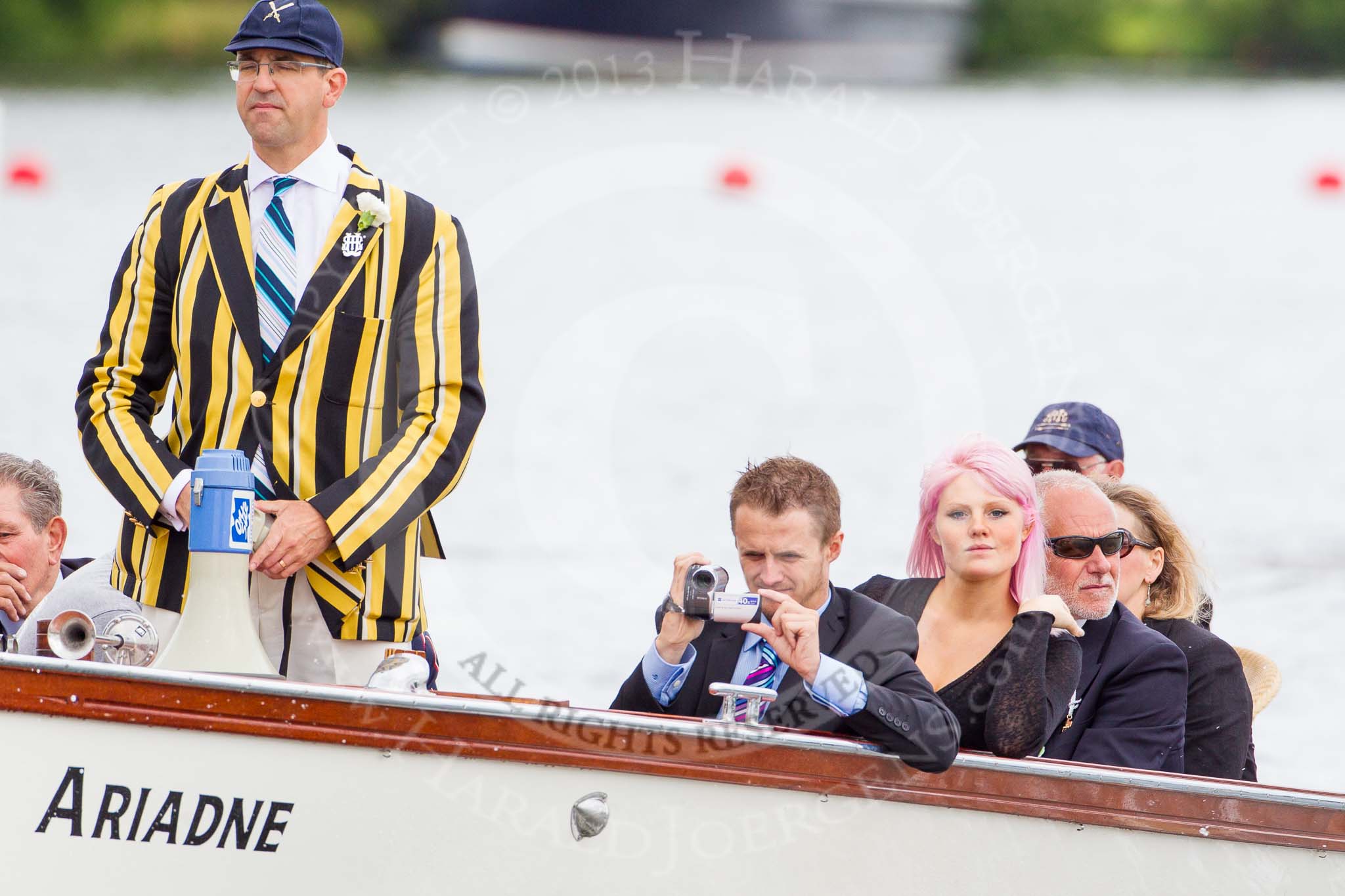 Henley Royal Regatta 2013, Thursday.
River Thames between Henley and Temple Island,
Henley-on-Thames,
Berkshire,
United Kingdom,
on 04 July 2013 at 11:16, image #171