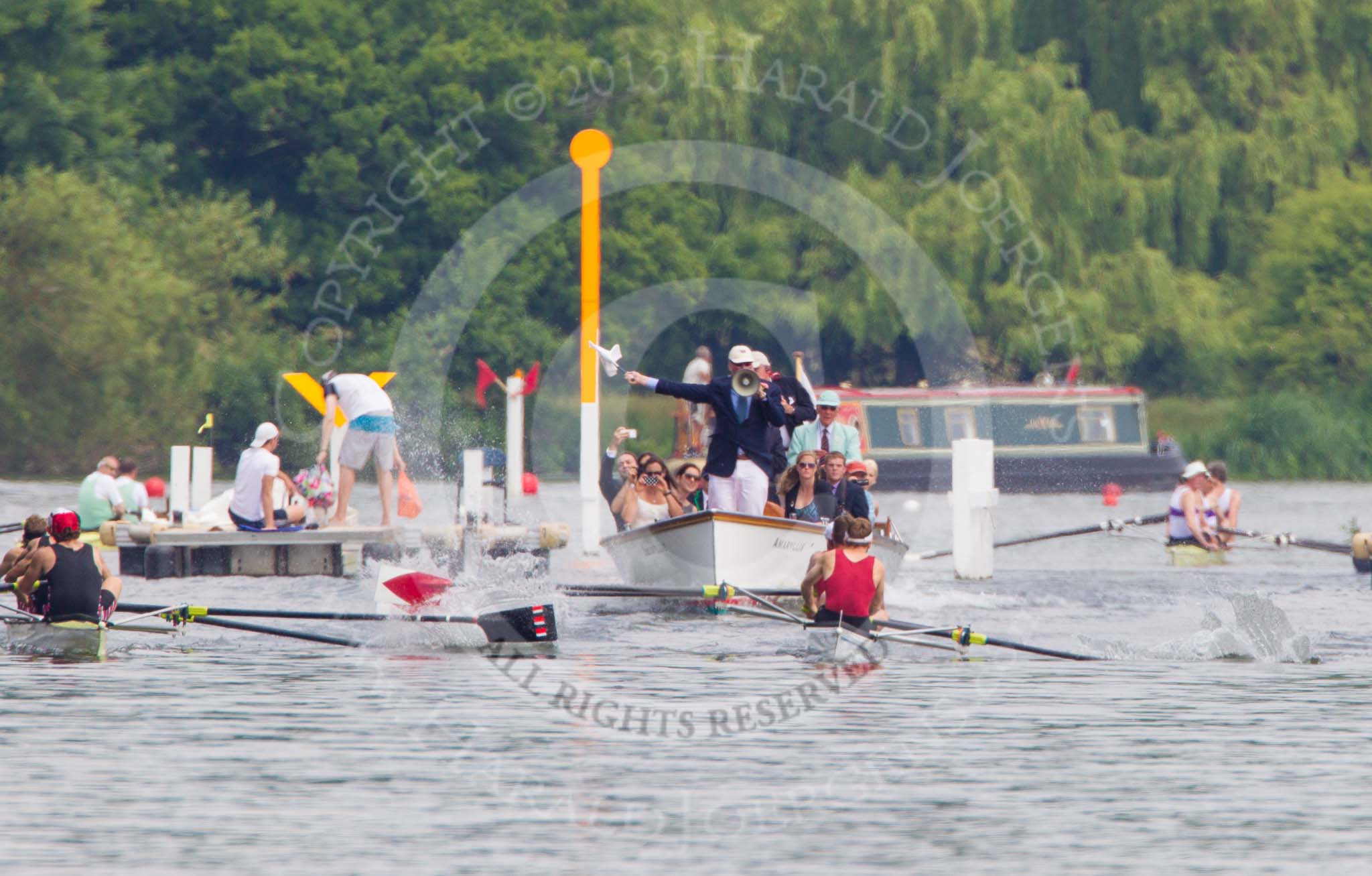 Henley Royal Regatta 2013, Saturday: Race No. 15 for the Visitors' Challenge Cup, Thames Rowing Club v Harvard University 'B'. Image #292, 06 July 2013 12:20 River Thames, Henley on Thames, UK