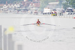 Henley Royal Regatta 2013, Saturday: Race No. 11 for the Princess Royal Challenge Cup, Victoria Thornley (Leander Club) v Emma Twigg (Waiariki Rowing Club, New Zealand), here Emma Twigg. Image #234, 06 July 2013 11:41 River Thames, Henley on Thames, UK