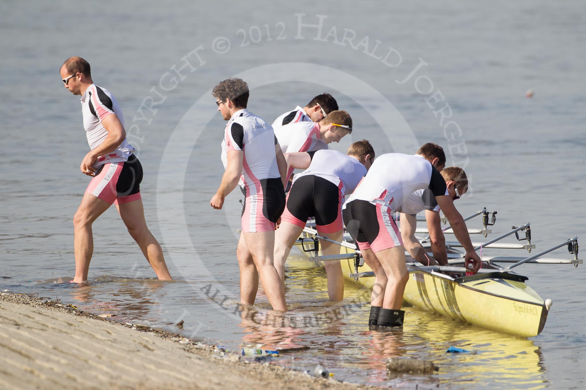 The Boat Race season 2012 - fixture OUBC vs Leander: The Leander Club crew racing OUBC Blue Boat on the day..




on 24 March 2012 at 13:44, image #46
