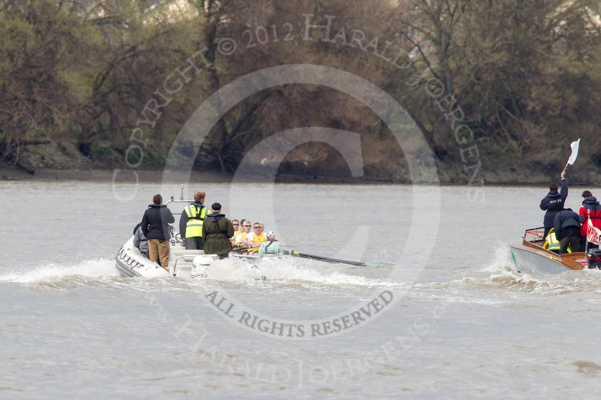 The Boat Race 2012: The Goldie/Isis Boat Race: Approaching the Middlesex bend, Goldie on the left, on the right umpire Richard Phelps..




on 07 April 2012 at 13:47, image #178