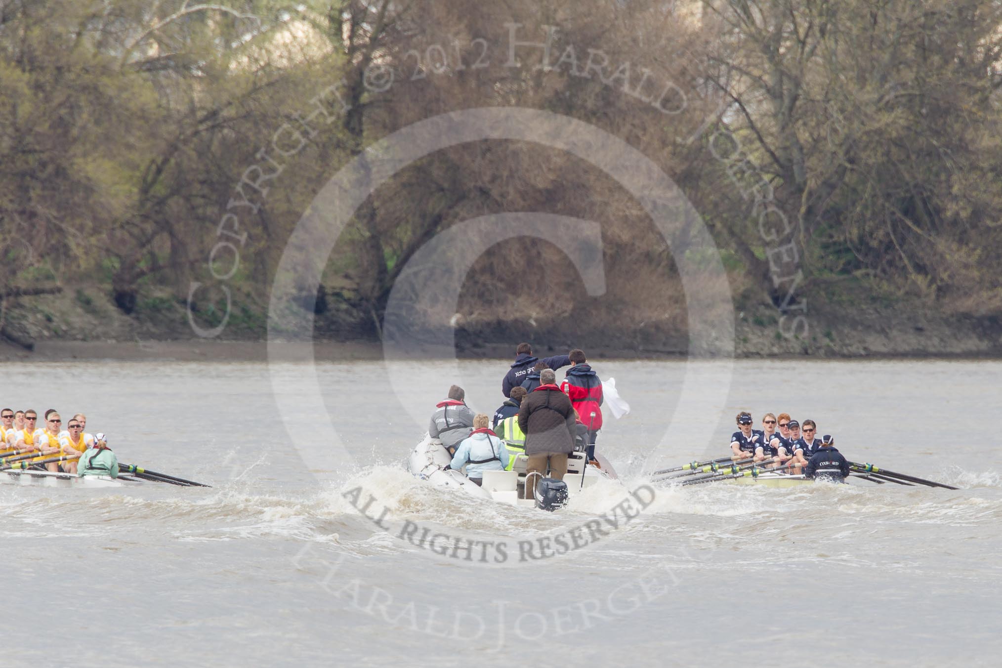 The Boat Race 2012: The Goldie/Isis Boat Race: Approaching the Middlesex bend, Goldie on the left, Isis on the right, behind in the middle umpire Richard Phelps..




on 07 April 2012 at 13:47, image #179