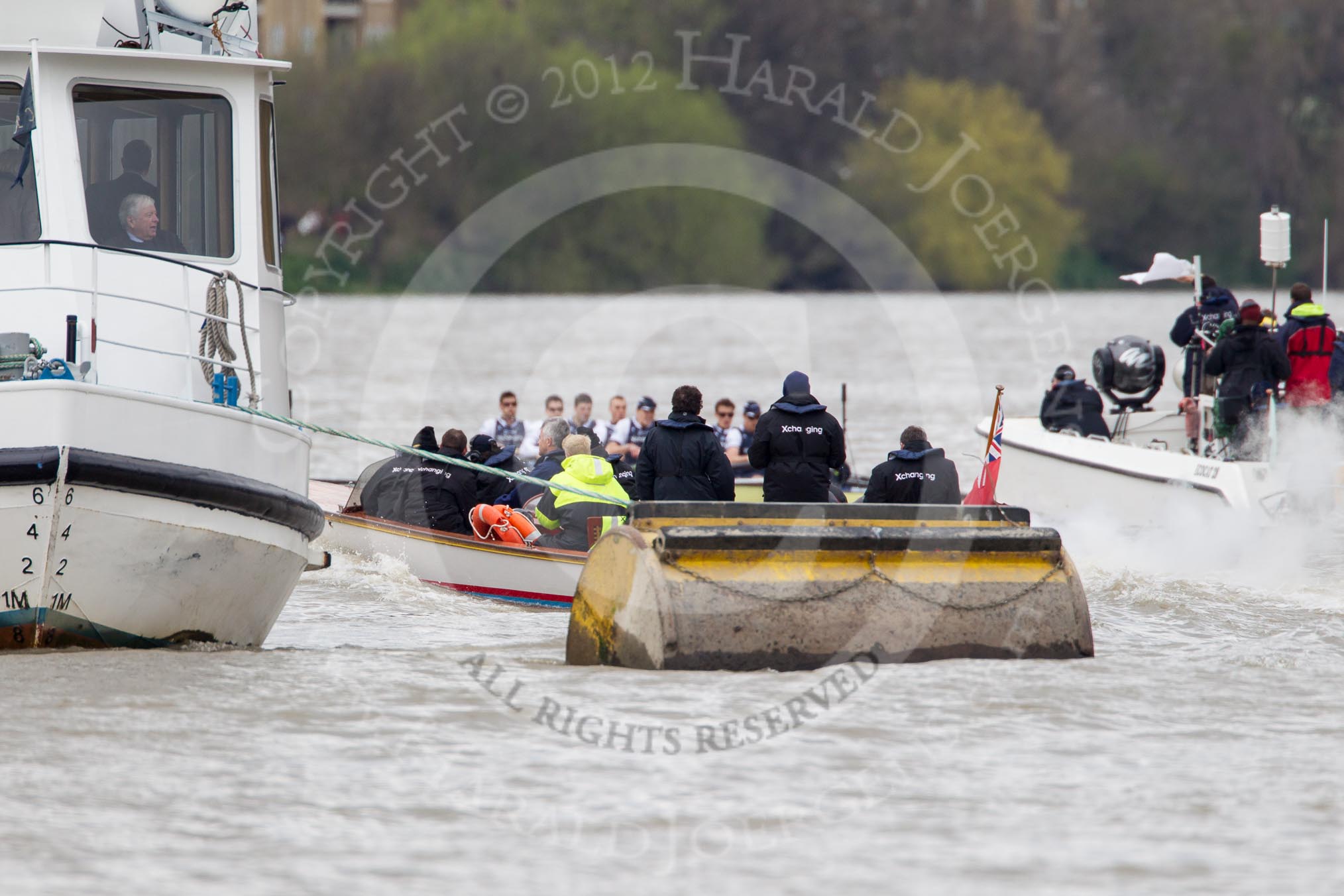 The Boat Race 2012: The 2012 Boat Race, with the boats approaching the Middlesex Bend: On the right the Oxford Blue Boat, with the race umpire behind..




on 07 April 2012 at 14:17, image #274