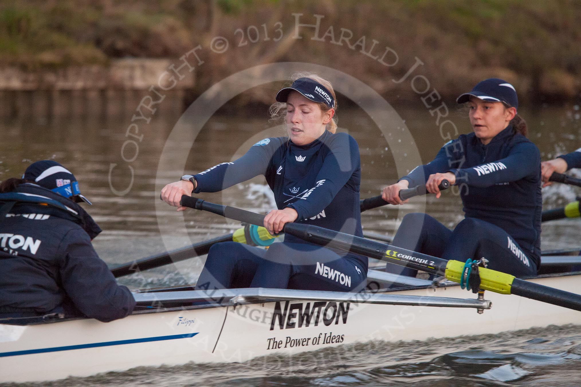 The Boat Race season 2013 - OUWBC training: In Osiris, the OUWBC reserve boat, cox Sophie Shawdon, stroke Emily Chittock, Annika Bruger, and 6 seat Caitlin Goss..
River Thames,
Wallingford,
Oxfordshire,
United Kingdom,
on 13 March 2013 at 18:02, image #218