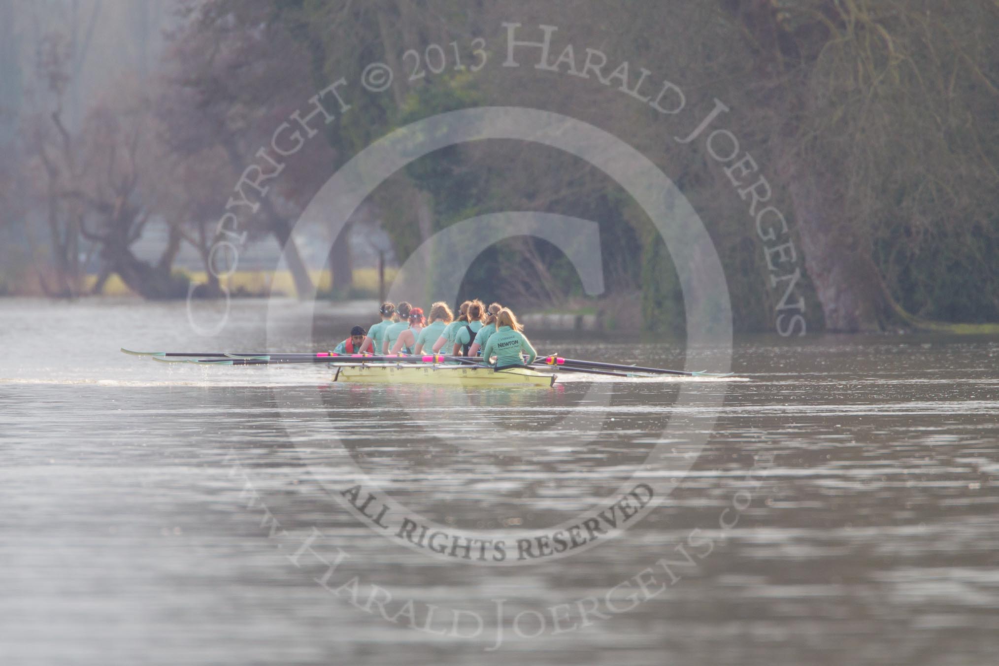 The Boat Race season 2013 - CUWBC training: The CUWBC reserve boat Blondie coming from Henley for their second training loop..
River Thames near Remenham,
Henley-on-Thames,
Oxfordshire,
United Kingdom,
on 19 March 2013 at 16:06, image #108
