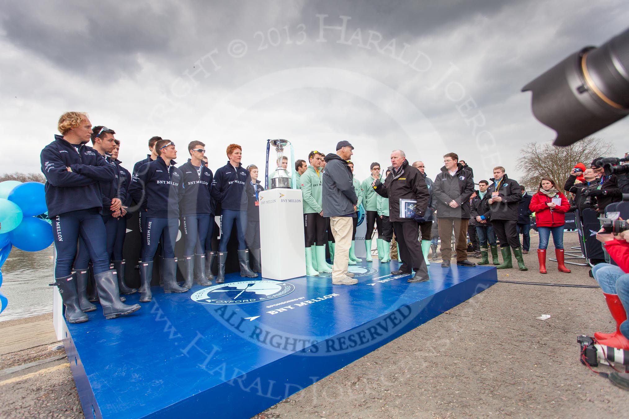 The Boat Race 2013: In front of a large number of photogarphers, the Isis/Goldie toss for stations for the 2013 Boat Race, on the left the Oxford crew, on the right Cambridge..
Putney,
London SW15,

United Kingdom,
on 31 March 2013 at 14:34, image #83