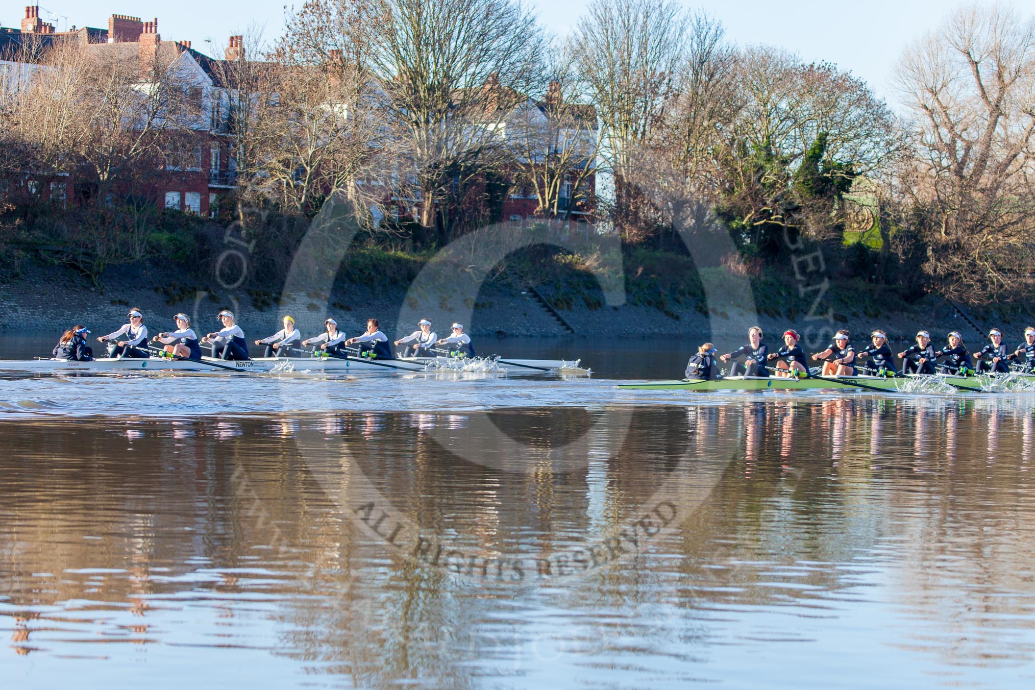 The Boat Race season 2014 - Women's Trial VIIIs (OUWBC, Oxford): Boudicca vs Cleopatra..
River Thames between Putney Bridge and Mortlake,
London SW15,

United Kingdom,
on 19 December 2013 at 12:49, image #121