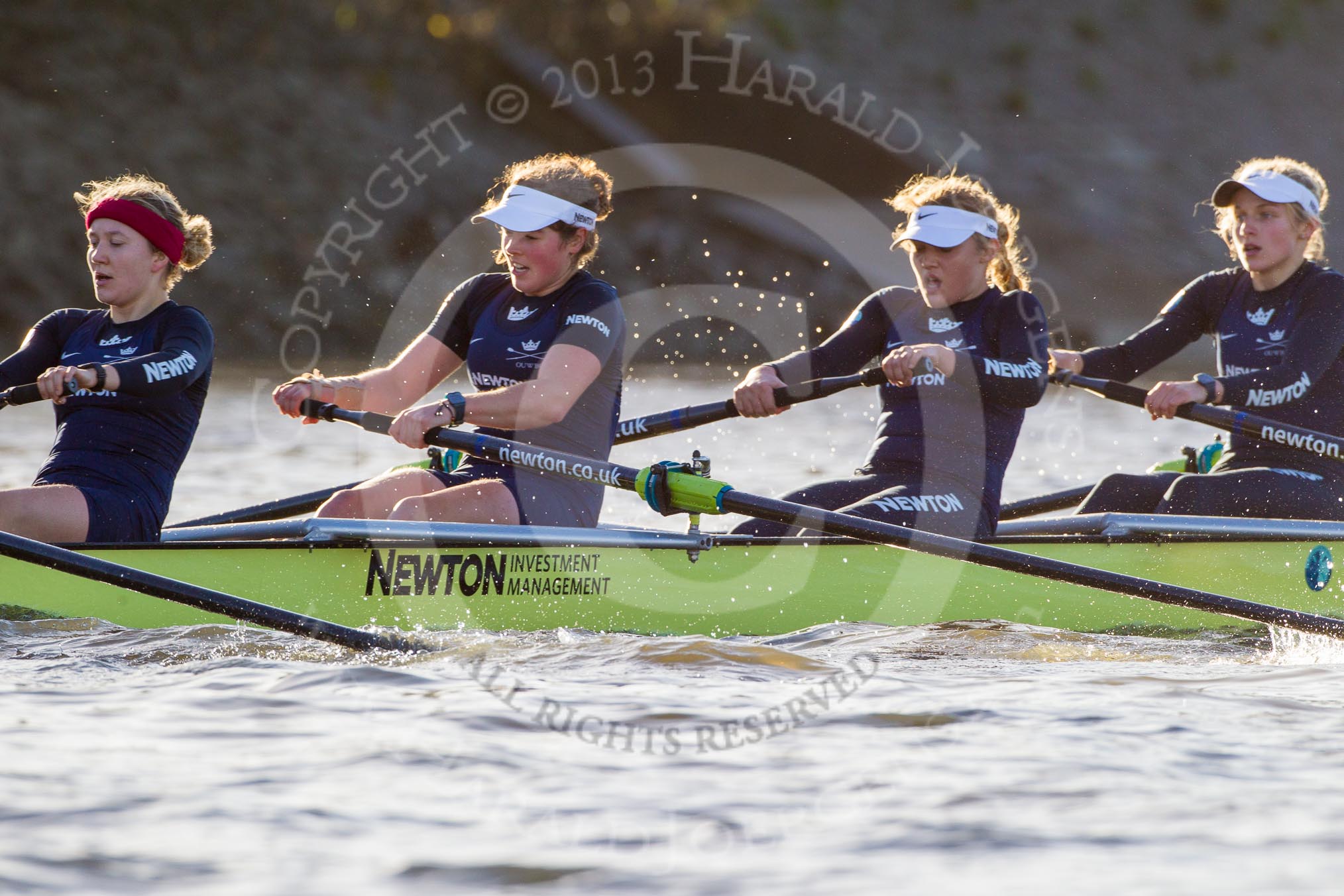 Photo 1312191252461D44769HaraldJoergens The Boat Race season 2014 - Women's Trial VIIIs (OUWBC, Oxford): Boudicca: 7 Maxie Scheske, 6 Lauren Kedar, 5 Nadine Graedel Iberg, 4 Hannah Roberts..
River Thames between Putney Bridge and Mortlake,
London SW15,
United Kingdom,
on 19 December 2013 at 12:52, image #139