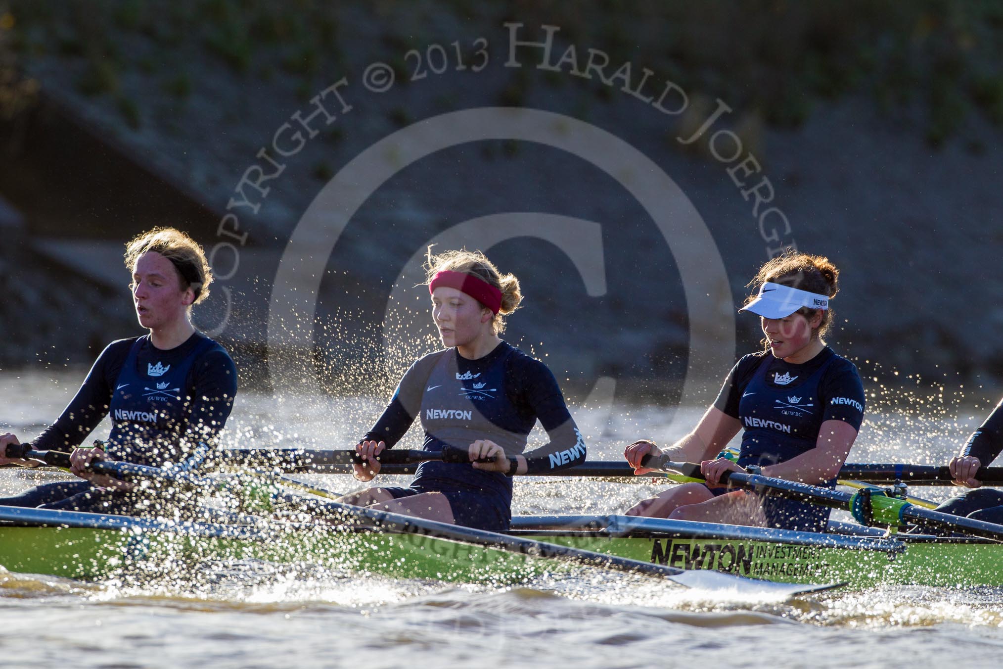 Photo 1312191252491D44775HaraldJoergens The Boat Race season 2014 - Women's Trial VIIIs (OUWBC, Oxford): Boudicca: CStroke Anastasia Chitty, 7 Maxie Scheske, 6 Lauren Kedar..
River Thames between Putney Bridge and Mortlake,
London SW15,
United Kingdom,
on 19 December 2013 at 12:52, image #140