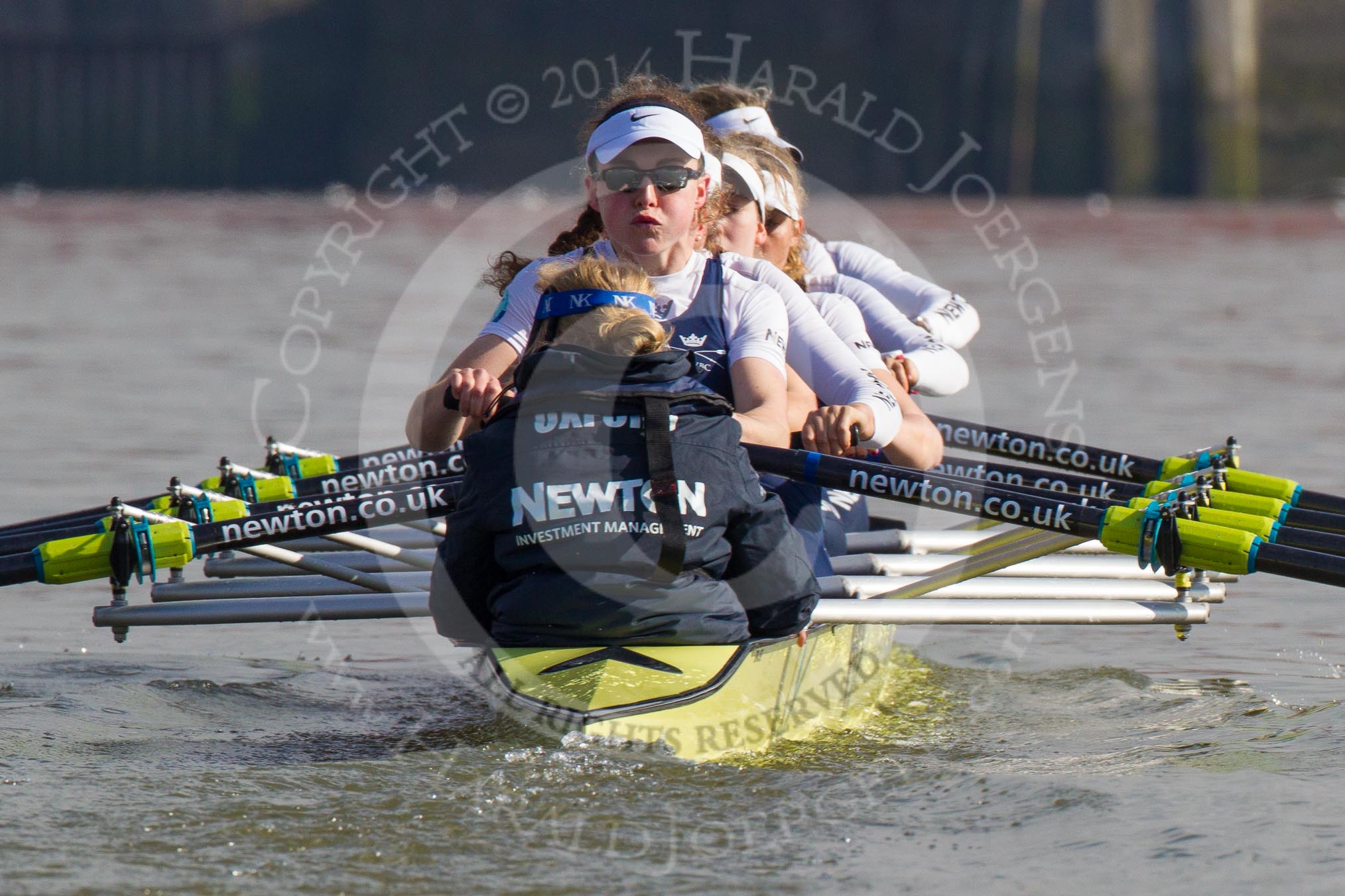 The Boat Race season 2014 - fixture OUWBC vs Molesey BC.




on 01 March 2014 at 13:06, image #163