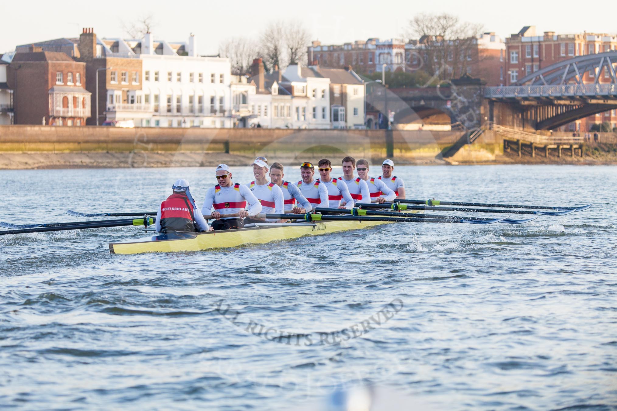 The Boat Race season 2014 - fixture OUBC vs German U23: The OUBC boat during the second race, approaching Barnes Railway Bridge..
River Thames between Putney Bridge and Chiswick Bridge,



on 08 March 2014 at 17:06, image #232