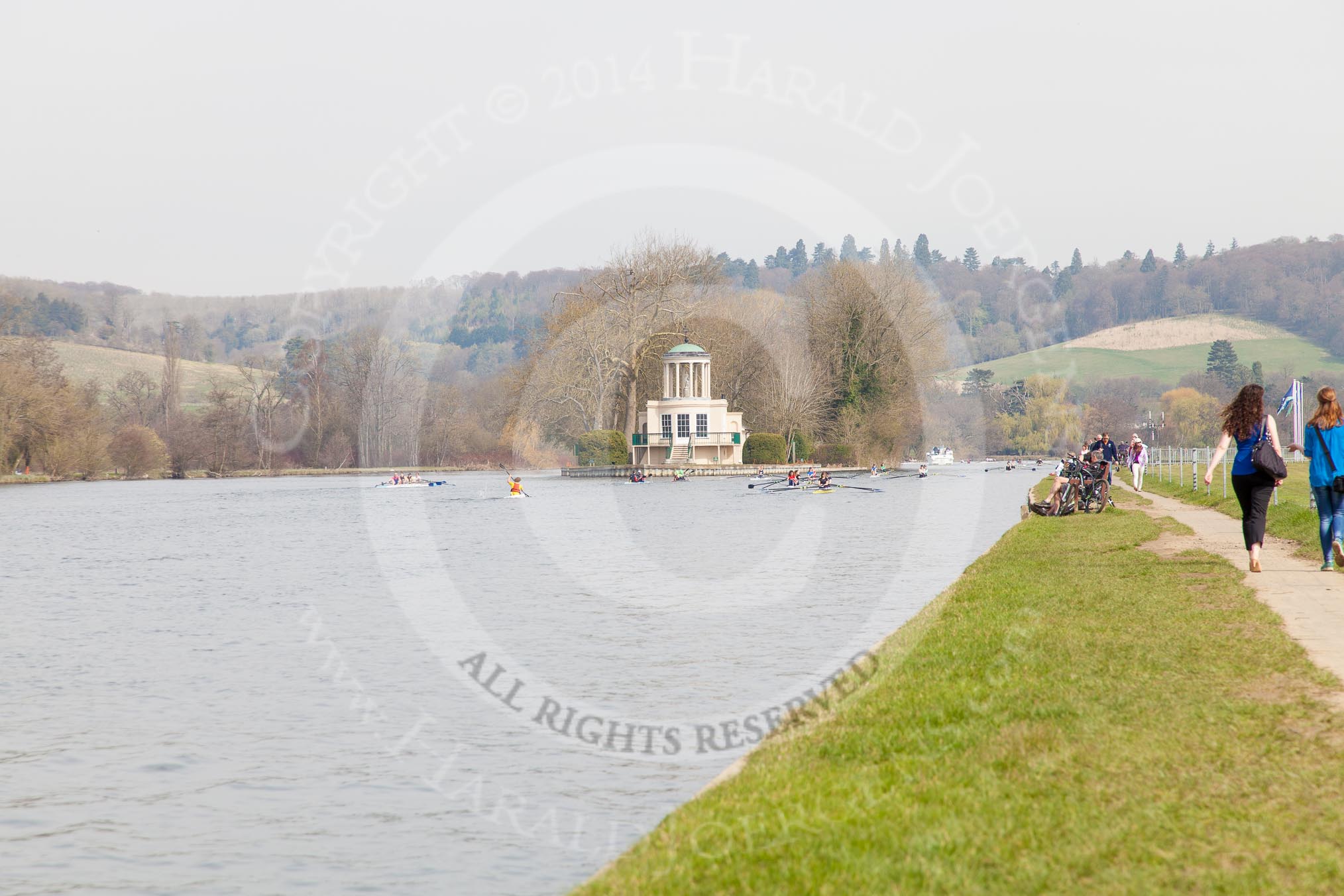 The Women's Boat Race and Henley Boat Races 2014: The finish of the Henley Boat Races at Temple Island..
River Thames,
Henley-on-Thames,
Buckinghamshire,
United Kingdom,
on 30 March 2014 at 11:43, image #2