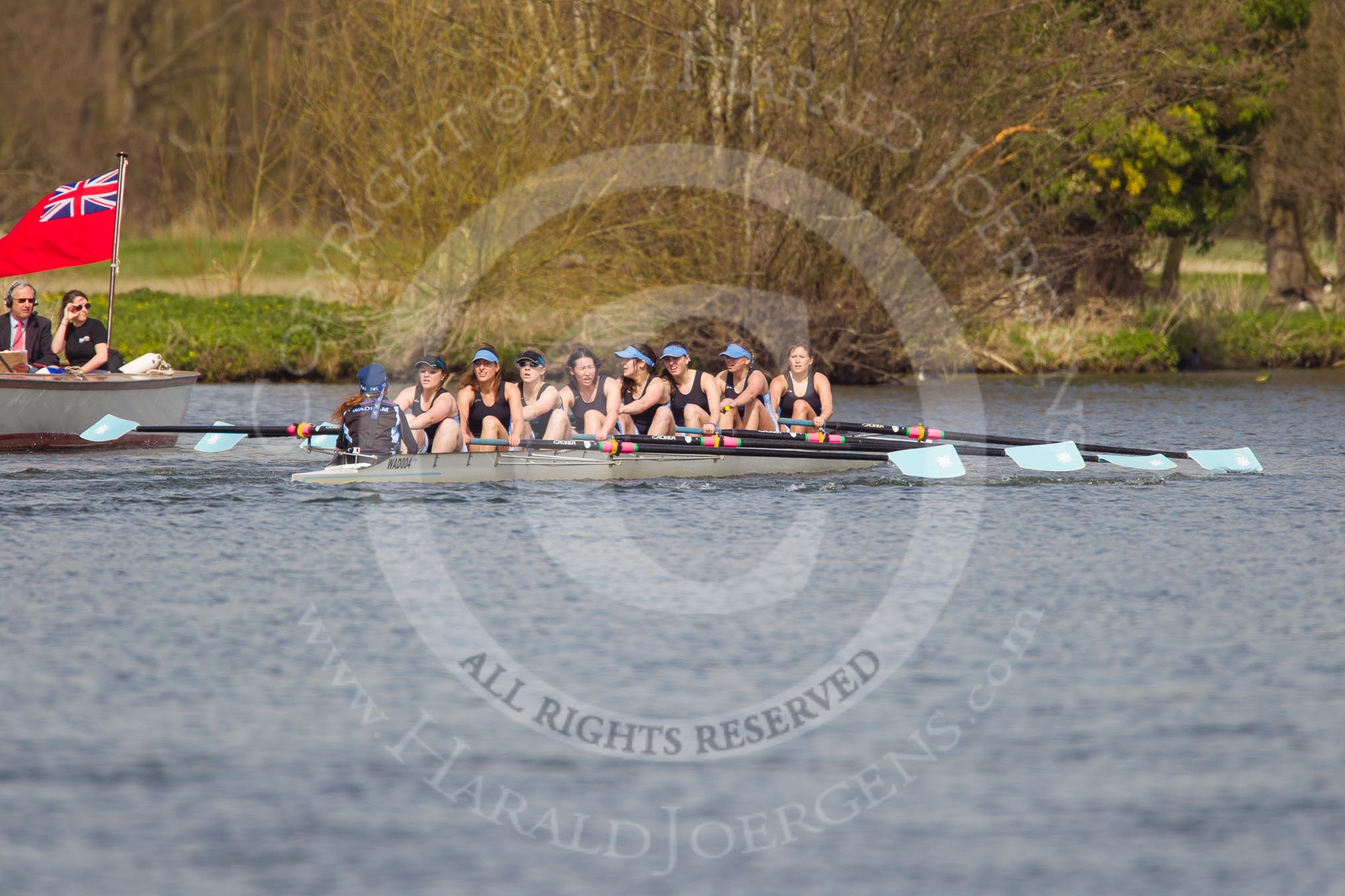 The Women's Boat Race and Henley Boat Races 2014: The Intercollegiate women's race. The Wadham College (Oxford) boat approaching the finish line..
River Thames,
Henley-on-Thames,
Buckinghamshire,
United Kingdom,
on 30 March 2014 at 13:28, image #43