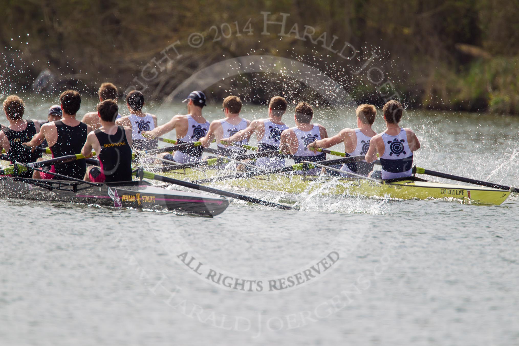 The Women's Boat Race and Henley Boat Races 2014: The Intercollegiate men's race. Oriel College (Oxford) and Downing College (Cambridge, on the left) are still close together..
River Thames,
Henley-on-Thames,
Buckinghamshire,
United Kingdom,
on 30 March 2014 at 13:51, image #87