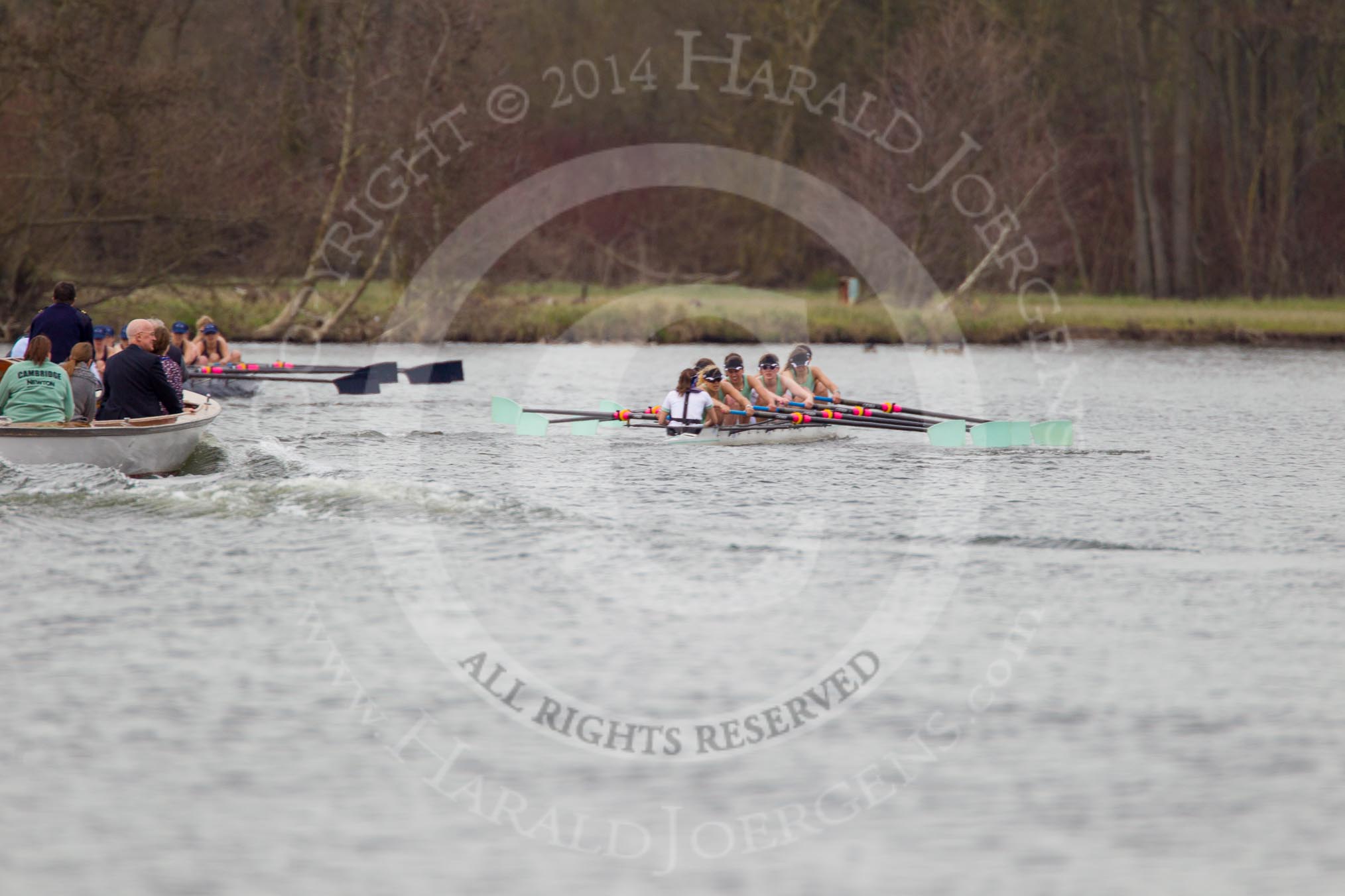 The Women's Boat Race and Henley Boat Races 2014: The Lightweight Women's Boat Race - OUWLRC and CUWBC Lightweights are approaching the finish line, followed by the press launch..
River Thames,
Henley-on-Thames,
Buckinghamshire,
United Kingdom,
on 30 March 2014 at 14:50, image #248