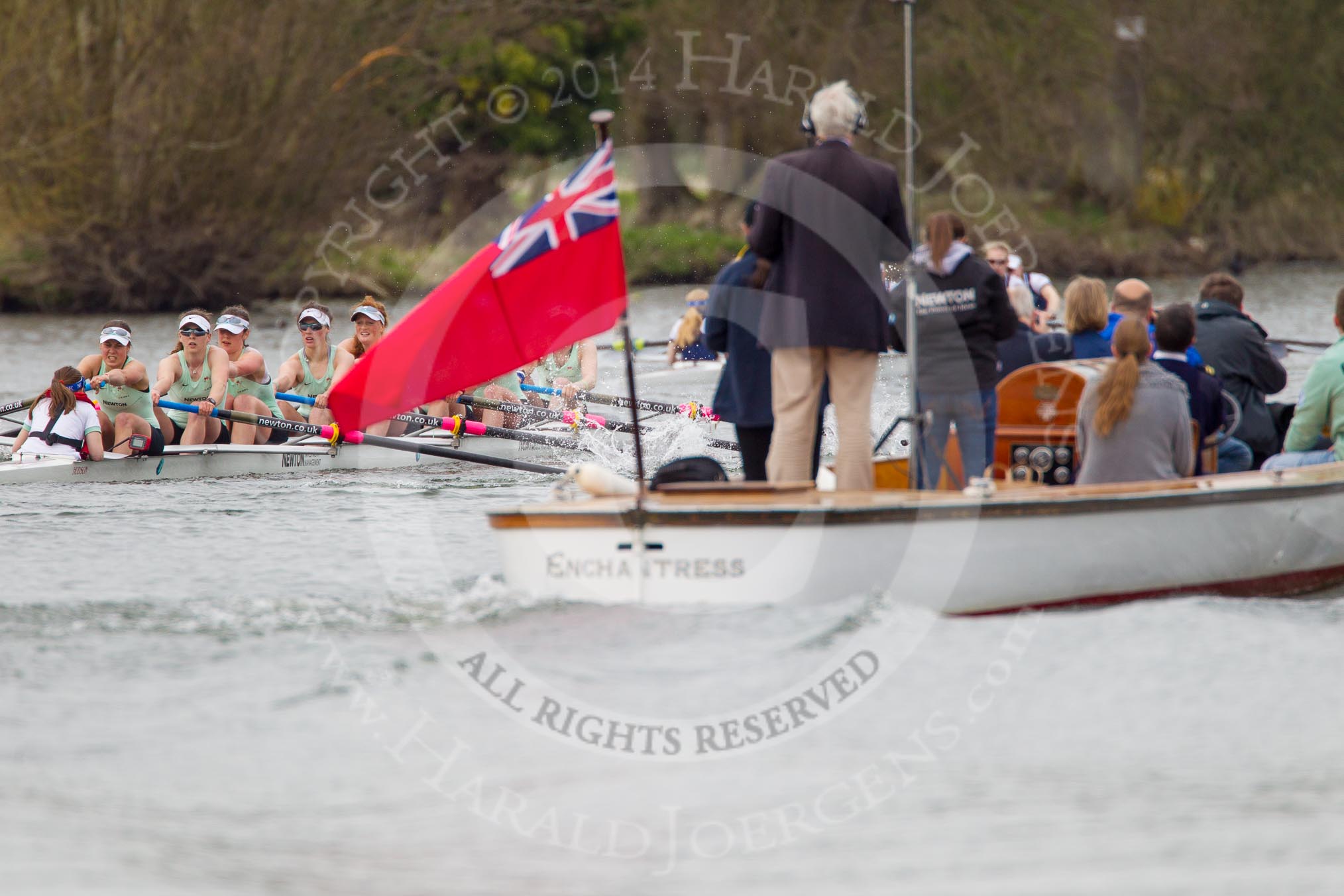 The Women's Boat Race and Henley Boat Races 2014: The Newton Women's Boat Race - Oxford is winning the race. In front the press launch..
River Thames,
Henley-on-Thames,
Buckinghamshire,
United Kingdom,
on 30 March 2014 at 15:15, image #313