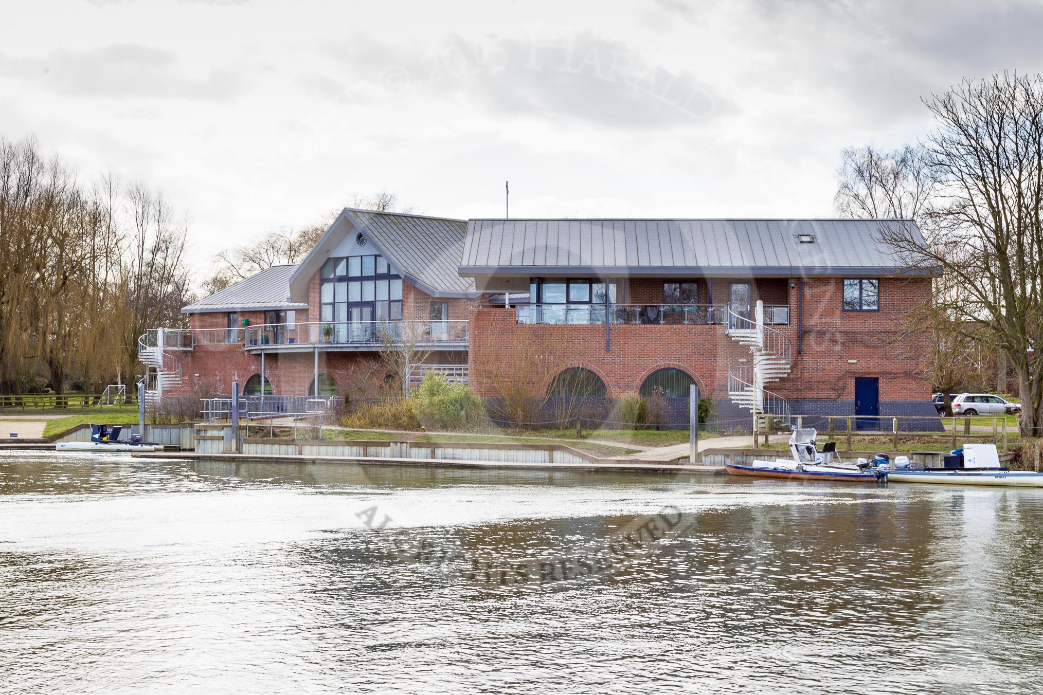 The Boat Race season 2015: OUWBC training Wallingford: Oxford University Fleming Boathouse in Wallingford/Oxfordshire, seen from the western side of the Thames.

Wallingford,

United Kingdom,
on 04 March 2015 at 14:17, image #6