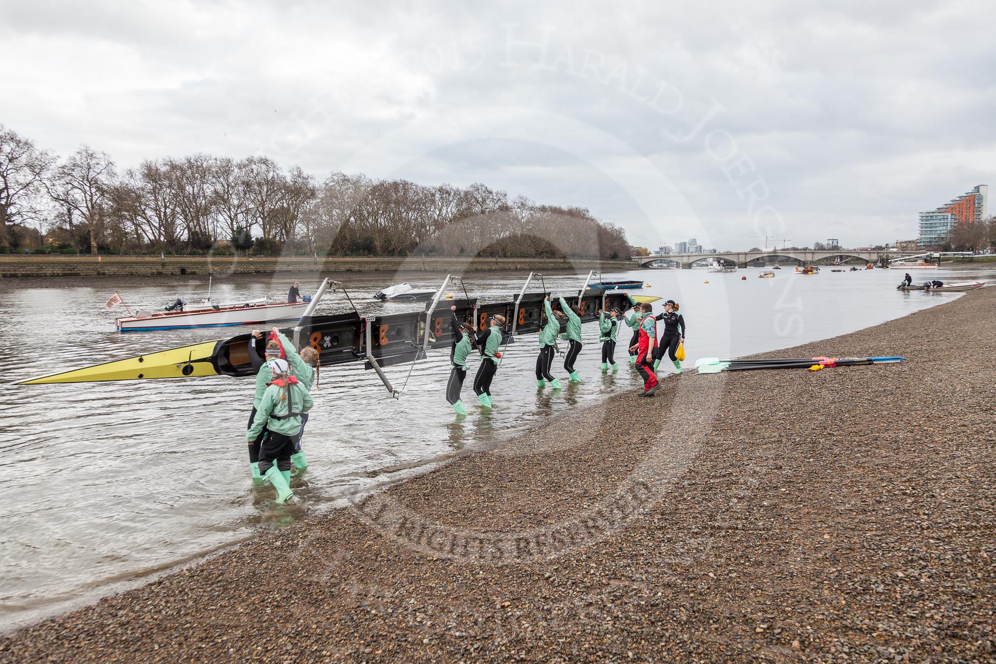 The Boat Race season 2016 - Women's Boat Race Trial Eights (CUWBC, Cambridge): Race preparations - CUWBC boat "Twickenham" and crew.
River Thames between Putney Bridge and Mortlake,
London SW15,

United Kingdom,
on 10 December 2015 at 10:15, image #7