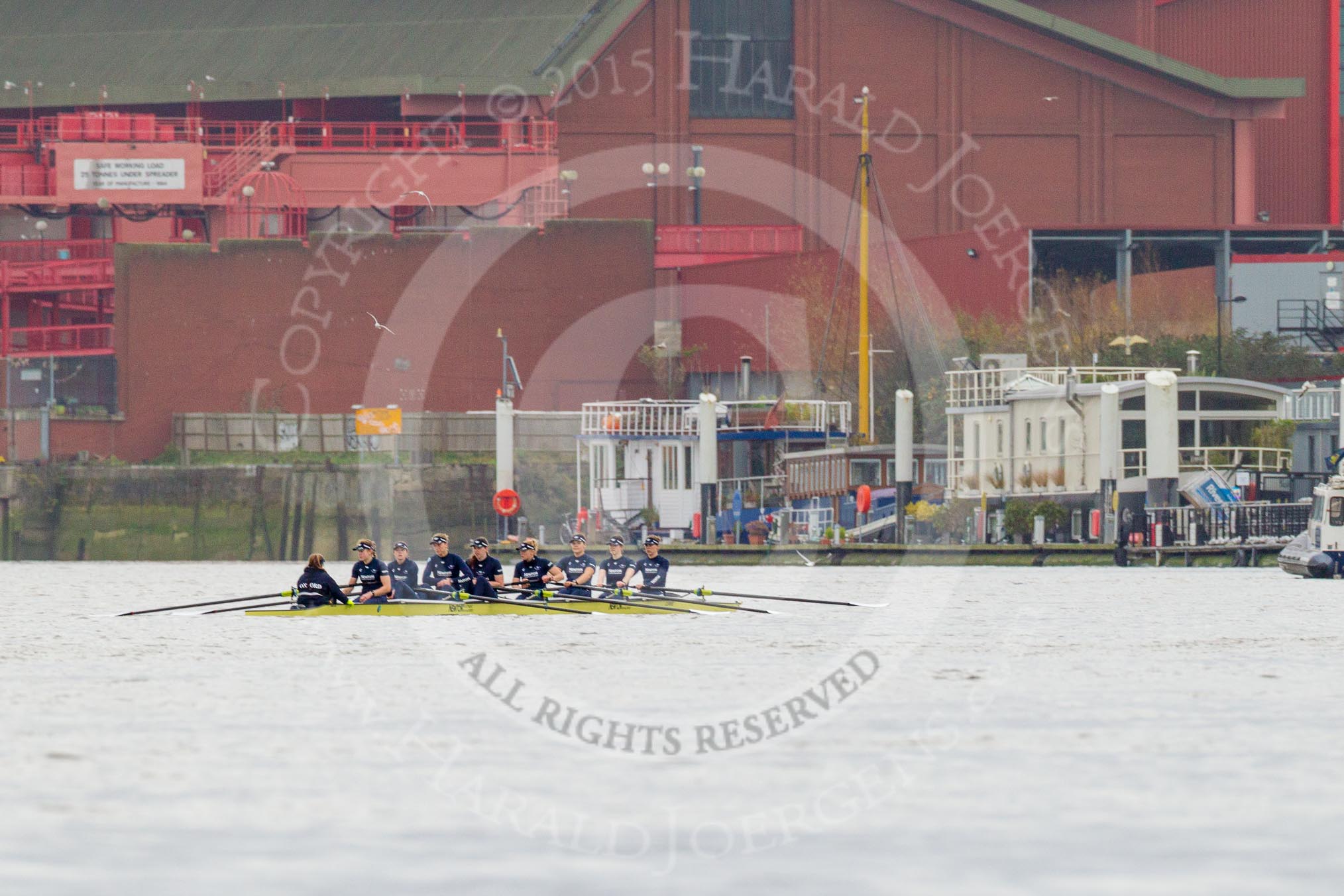 The Boat Race season 2016 - Women's Boat Race Trial Eights (OUWBC, Oxford): "Charybdis" waiting for the start of the race.
River Thames between Putney Bridge and Mortlake,
London SW15,

United Kingdom,
on 10 December 2015 at 12:08, image #121