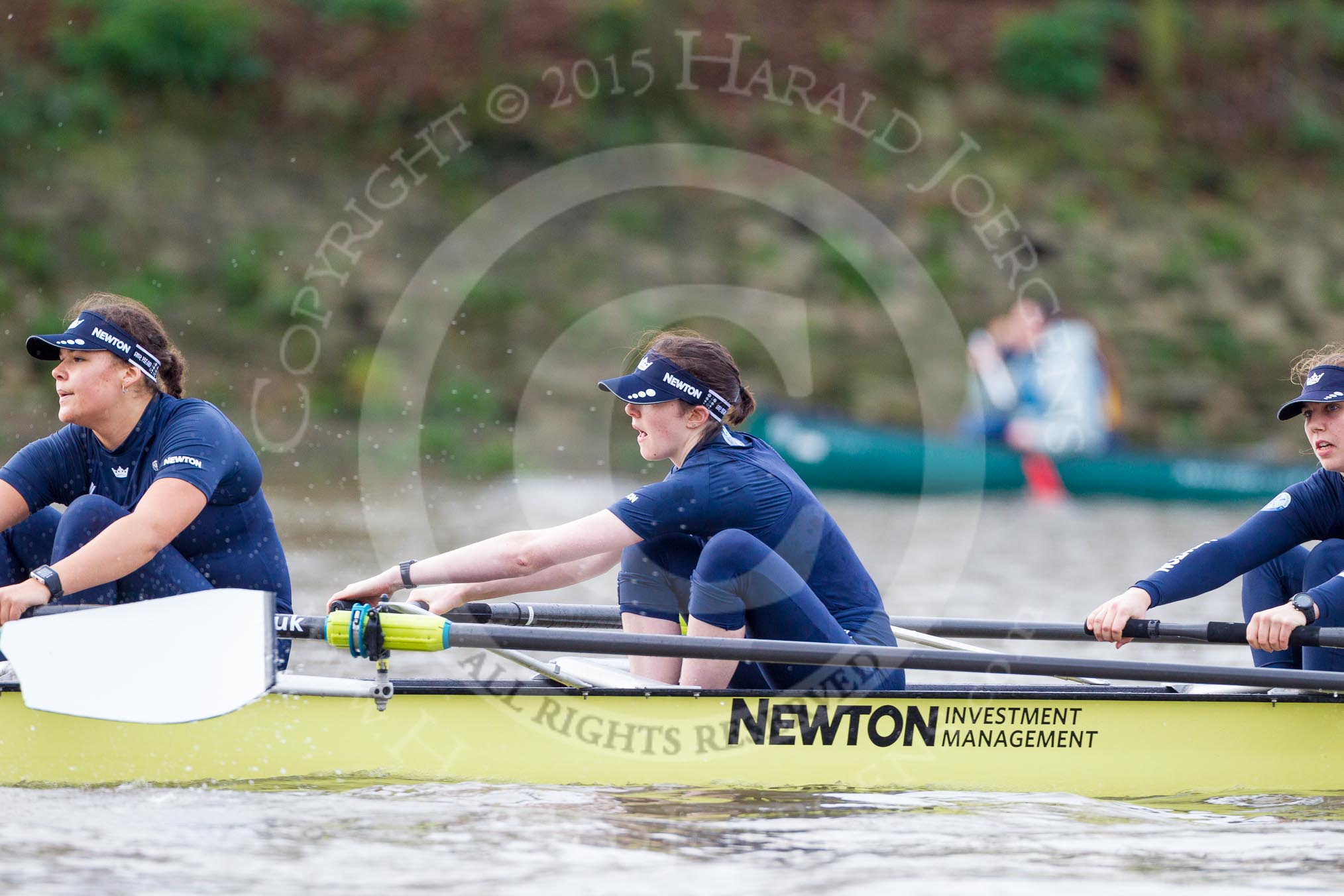 Photo 1512101220451D46103HaraldJoergens The Boat Race season 2016 - Women's Boat Race Trial Eights (OUWBC, Oxford): "Charybdis", here 3-Lara Pysden, 2-Christina Fleischer, bow-Georgie Daniell.
River Thames between Putney Bridge and Mortlake,
London SW15,
United Kingdom,
on 10 December 2015 at 12:20, image #170