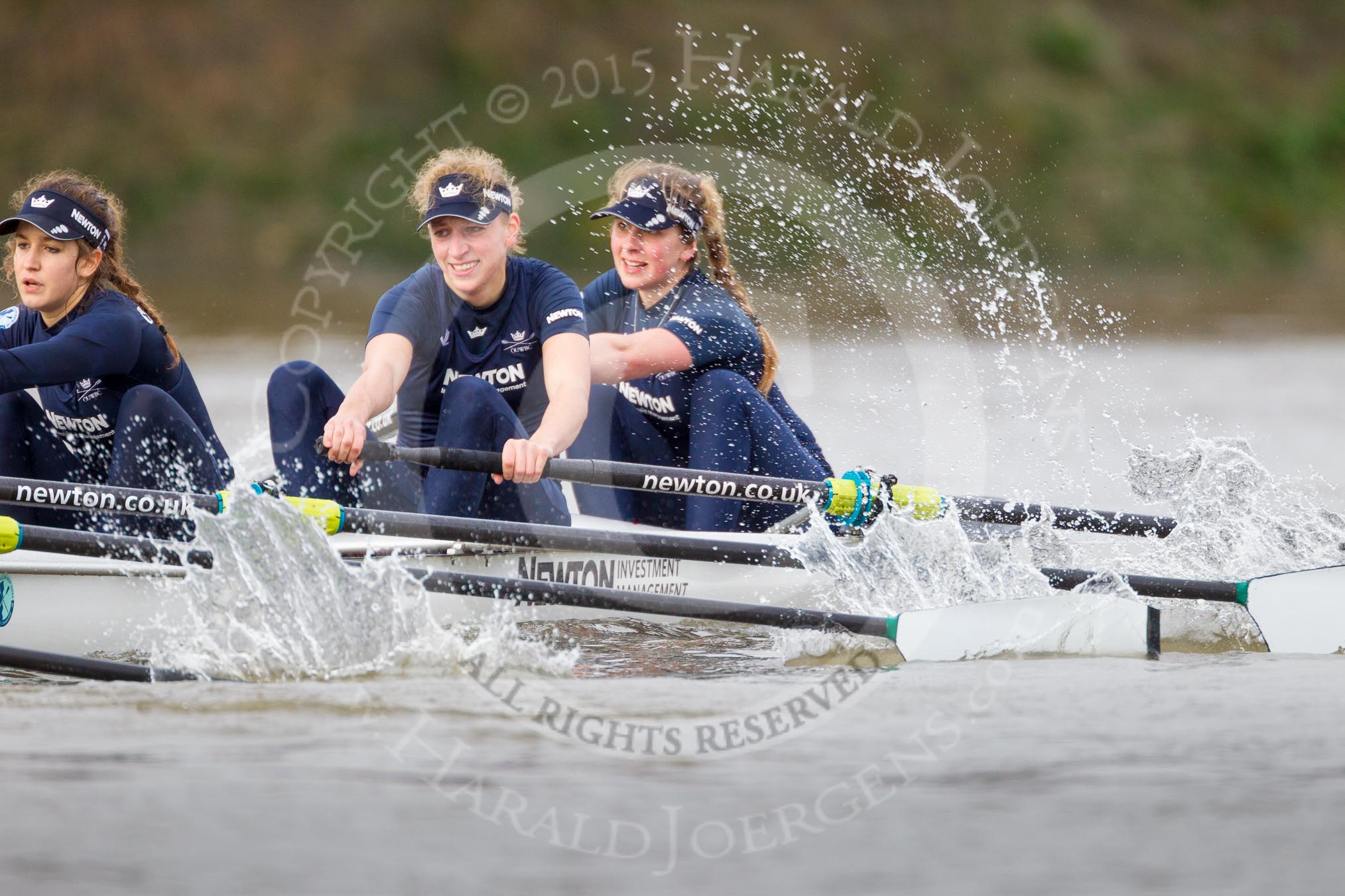 Photo 1512101222221D46128HaraldJoergens The Boat Race season 2016 - Women's Boat Race Trial Eights (OUWBC, Oxford): "Scylla", here 3-Elettra Ardissino, 2-Merel Lefferts, bow-Issy Dodds.
River Thames between Putney Bridge and Mortlake,
London SW15,
United Kingdom,
on 10 December 2015 at 12:22, image #177