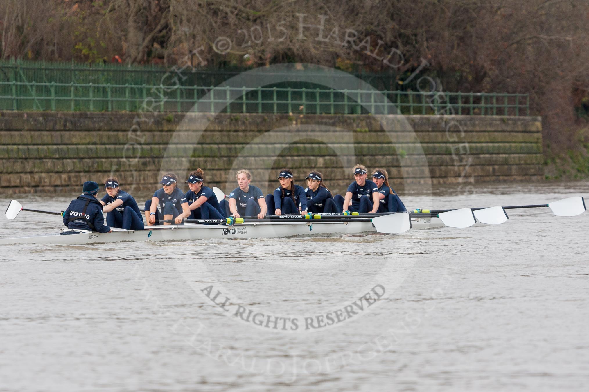 Photo 1512101224171D2130674HaraldJoergens The Boat Race season 2016 - Women's Boat Race Trial Eights (OUWBC, Oxford): "Scylla", cox-Antonia Stutter, stroke-Emma Lukasiewicz, 7-Lauren Kedar, 6-Joanne Jansen, 5-Anastasia Chitty, 4-Rebecca Te Water Naude, 3-Elettra Ardissino, 2-Merel Lefferts, bow-Issy Dodds.
River Thames between Putney Bridge and Mortlake,
London SW15,
United Kingdom,
on 10 December 2015 at 12:24, image #199