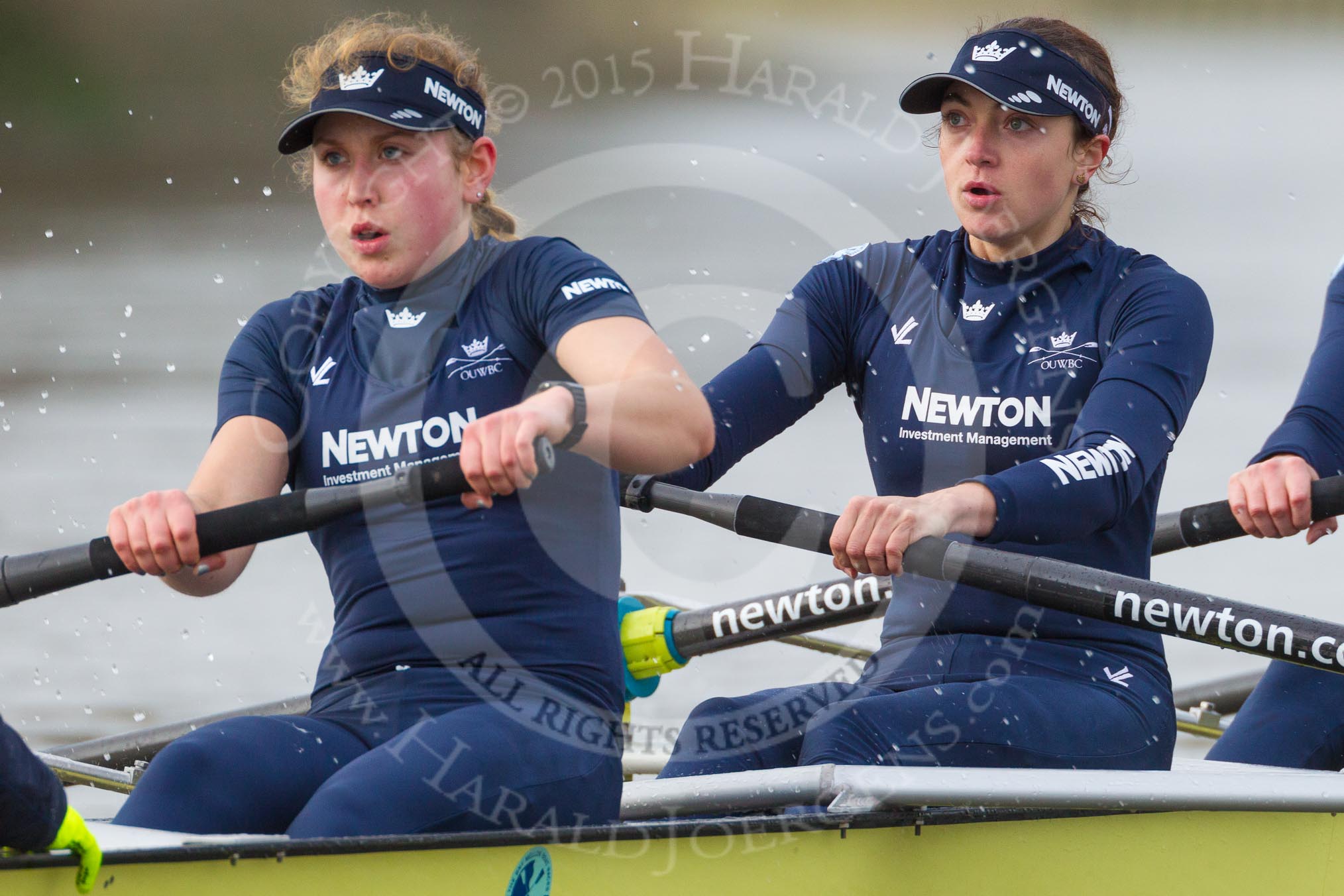 Photo 1512101226031D46338HaraldJoergens The Boat Race season 2016 - Women's Boat Race Trial Eights (OUWBC, Oxford): "Charybdis" , here stroke-Kate Erickson, 7-Maddy Badcott.
River Thames between Putney Bridge and Mortlake,
London SW15,
United Kingdom,
on 10 December 2015 at 12:26, image #216