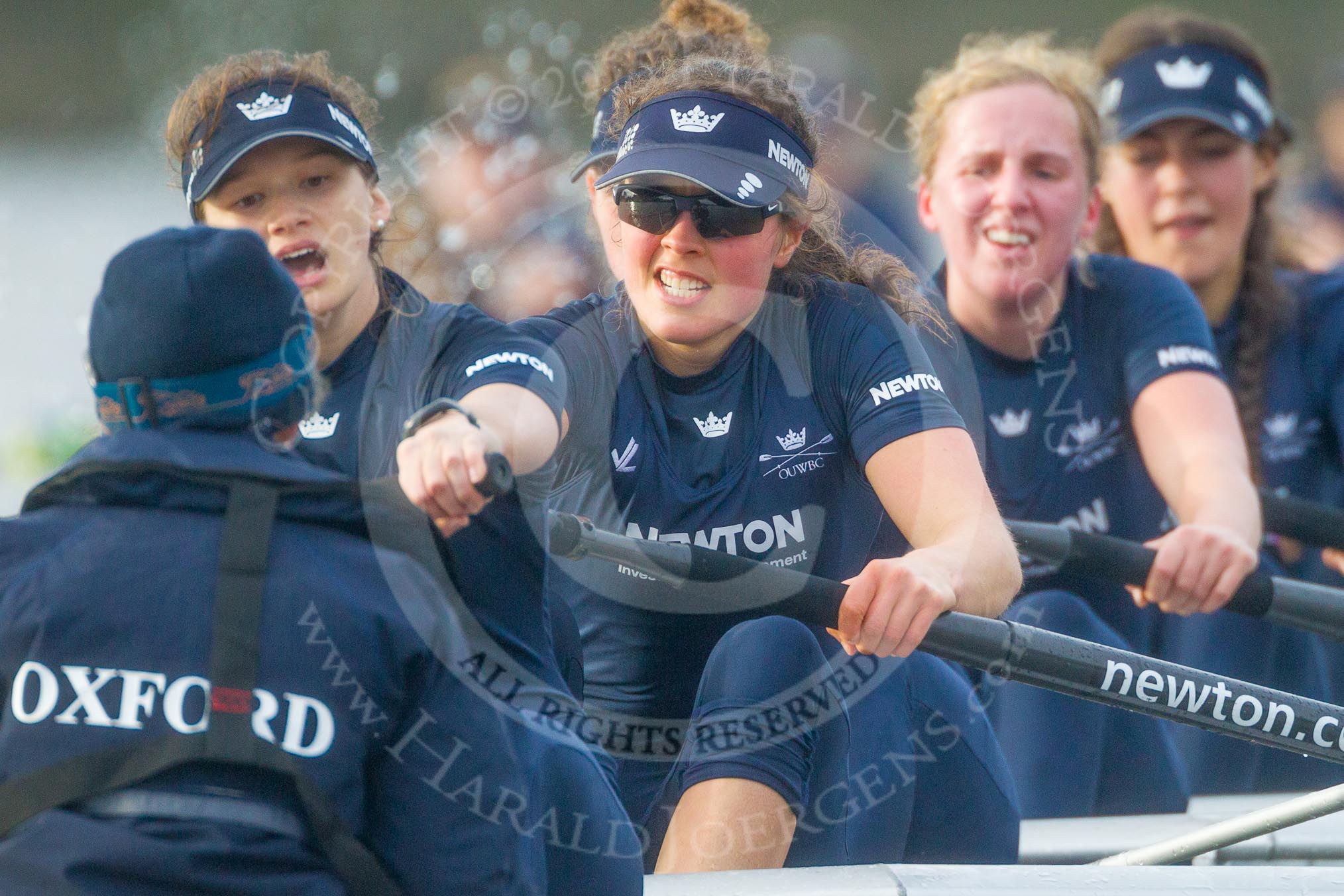 Photo 1512101236511D46742HaraldJoergens The Boat Race season 2016 - Women's Boat Race Trial Eights (OUWBC, Oxford): "Scylla", here cox-Antonia Stutter, stroke-Emma Lukasiewicz, 7-Lauren Kedar, 6-Joanne Jansen, 5-Anastasia Chitty, 4-Rebecca Te Water Naude.
River Thames between Putney Bridge and Mortlake,
London SW15,
United Kingdom,
on 10 December 2015 at 12:36, image #319