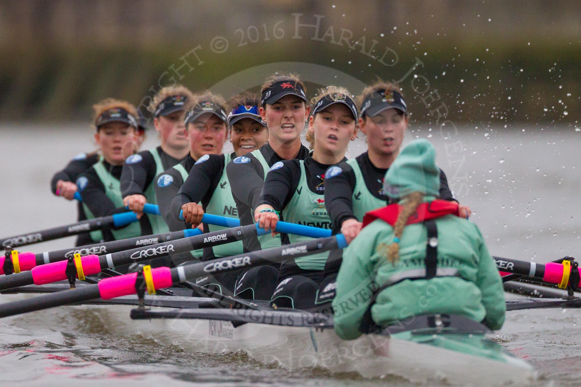 The Boat Race season 2016 - Women's Boat Race Fixture CUWBC vs OBUBC.
River Thames between Putney Bridge and Mortlake,
London SW15,

United Kingdom,
on 31 January 2016 at 16:06, image #97